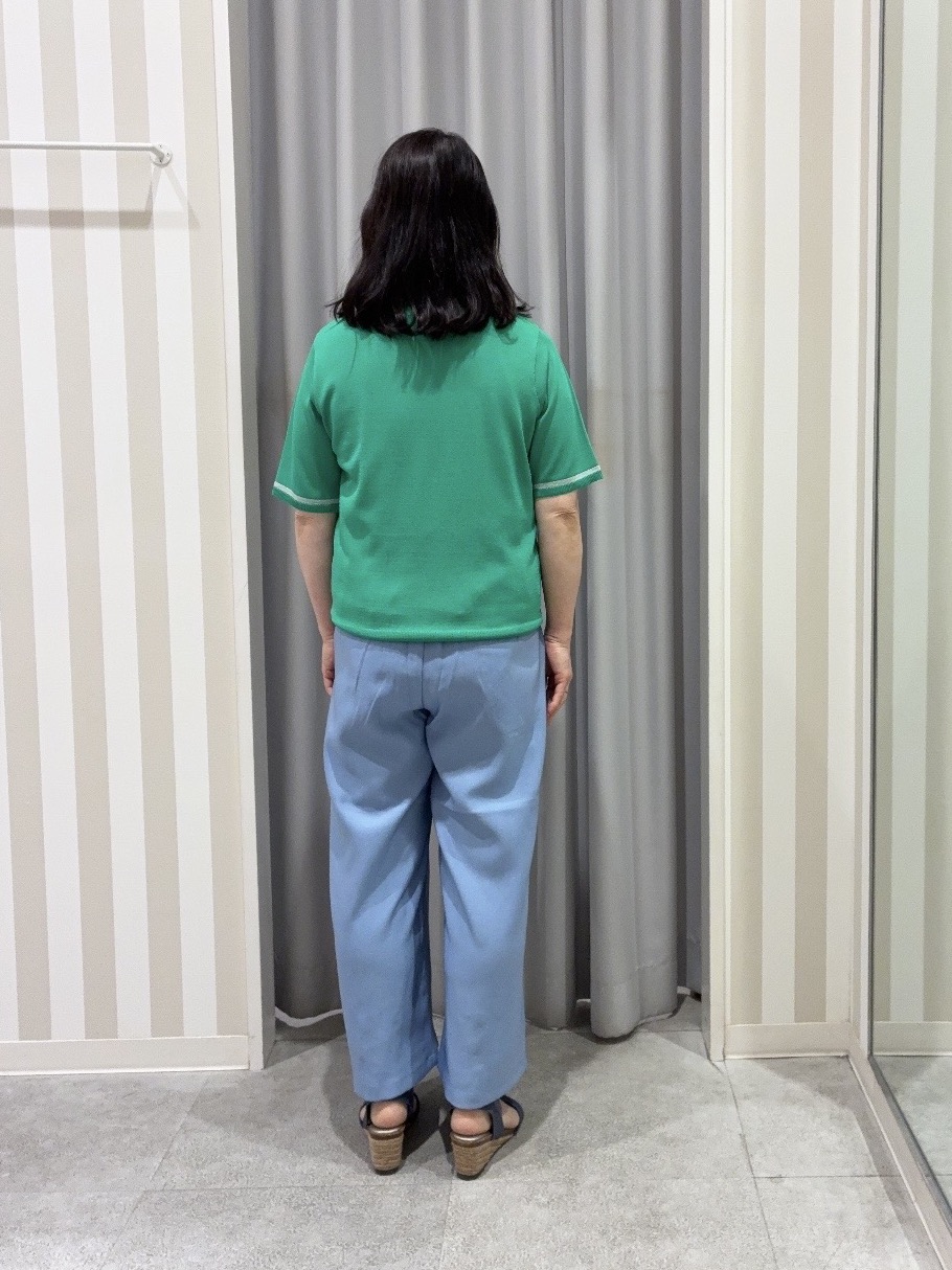vanseさんの「SHOO･LA･RUE｜【洗濯機可/S-LL】キラッと華やか ラメライン五分袖ニット」を使ったコーディネート