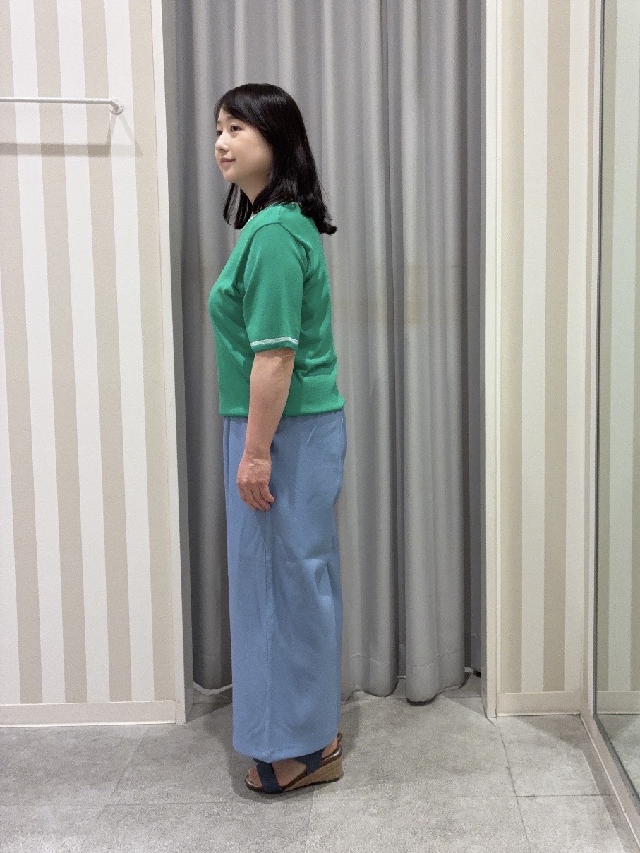 vanseさんの「SHOO･LA･RUE｜【洗濯機可/S-LL】キラッと華やか ラメライン五分袖ニット」を使ったコーディネート
