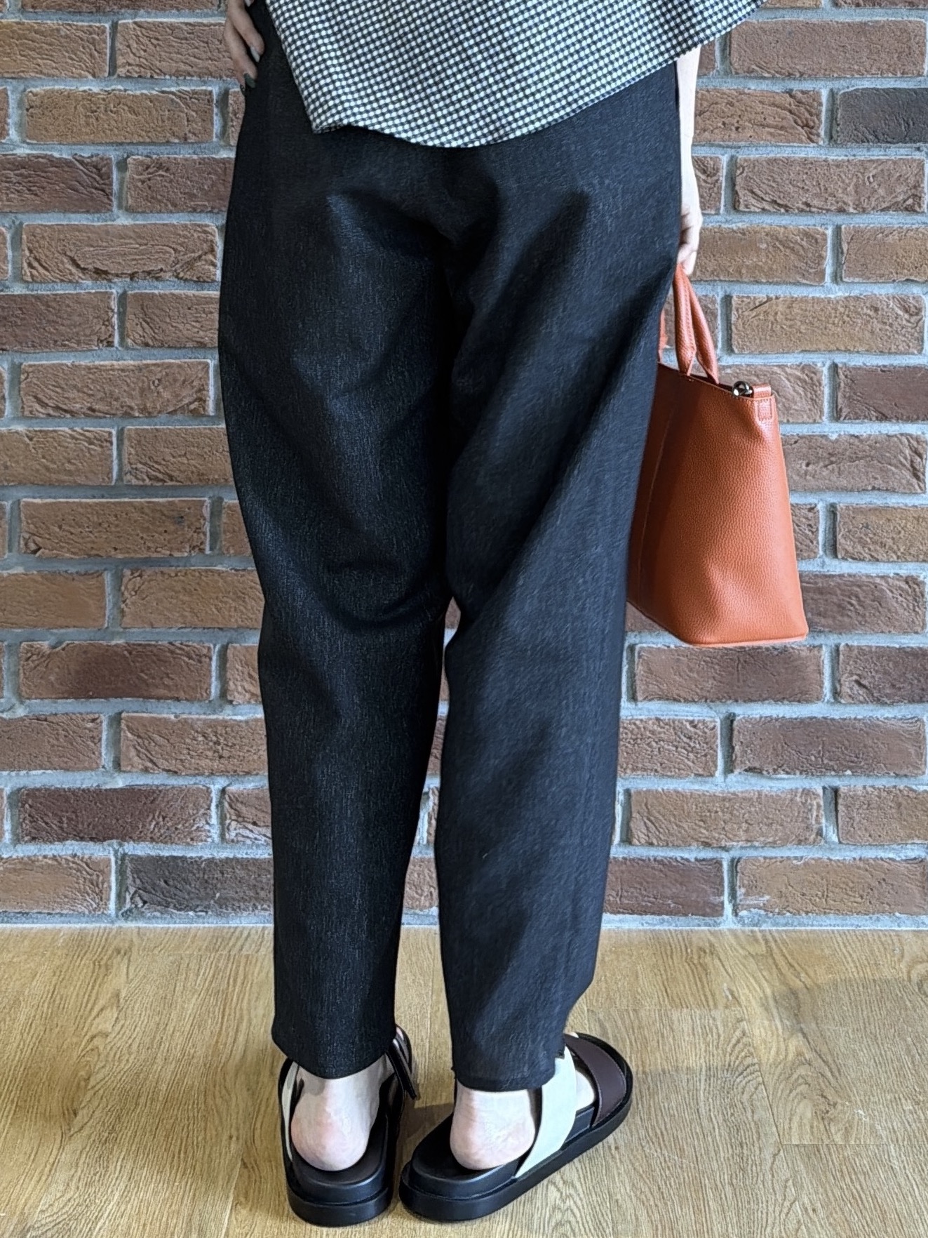 Akutagawaさんの「TAKEO KIKUCHI｜【日本製】ワンポイント刺繍 半袖Tシャツ」を使ったコーディネート