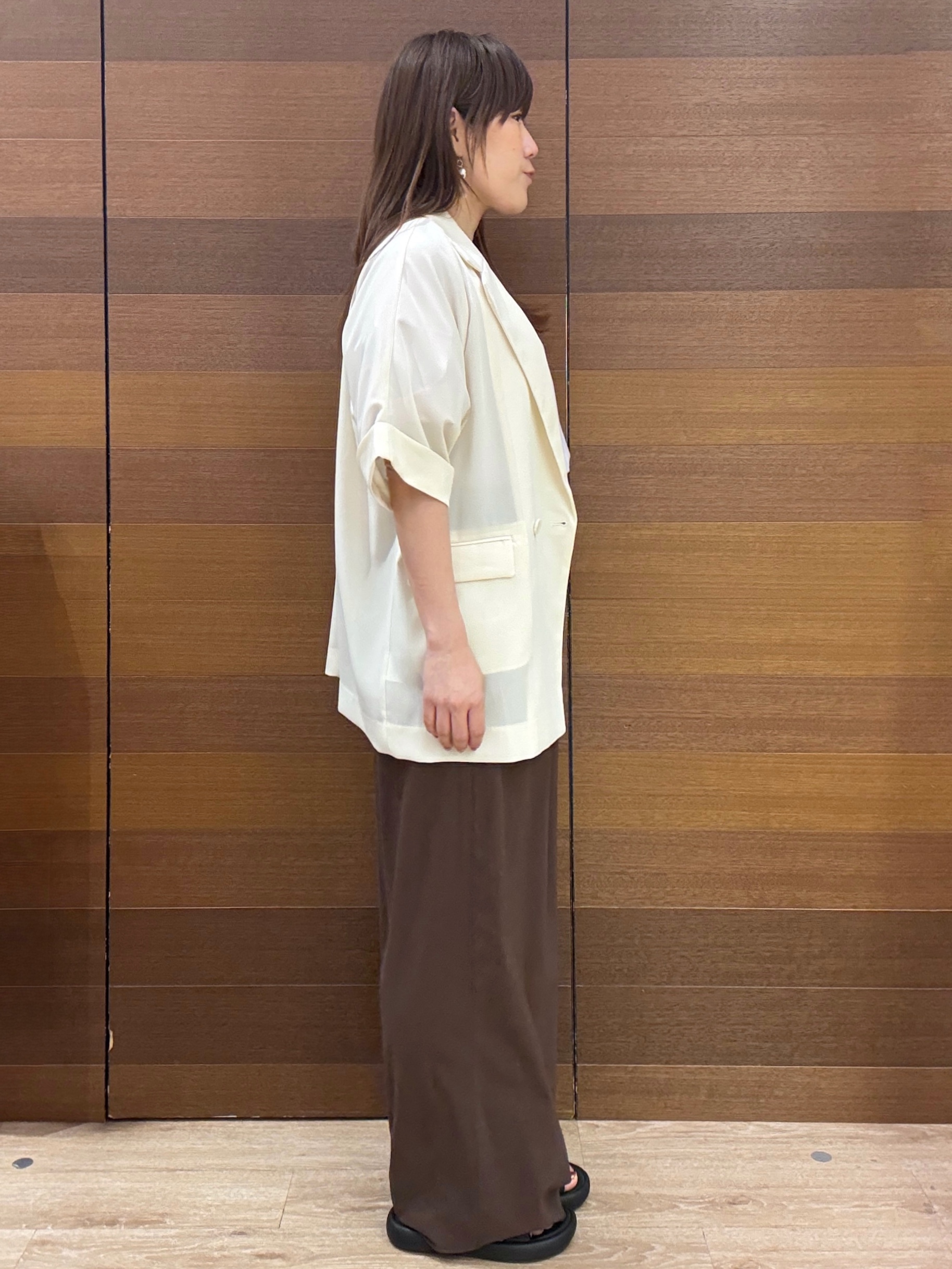 maichiさんの「OPAQUE.CLIP｜【接触冷感／吸水速乾／防シワ】リネンライクテーラードジャケット《洗濯機OK》」を使ったコーディネート