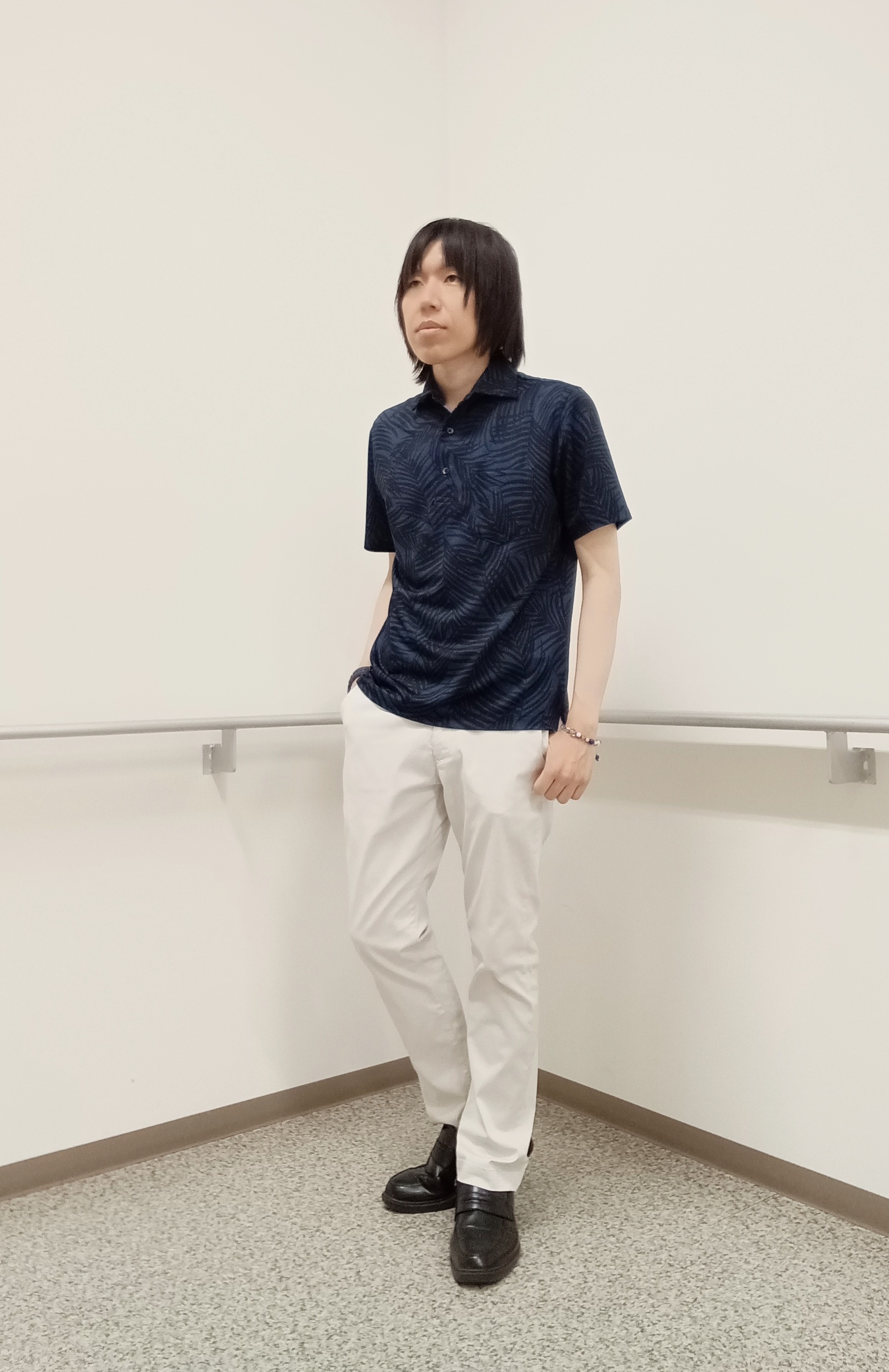 moritaさんの「TAKEO KIKUCHI｜リーフ柄ポロシャツ」を使ったコーディネート
