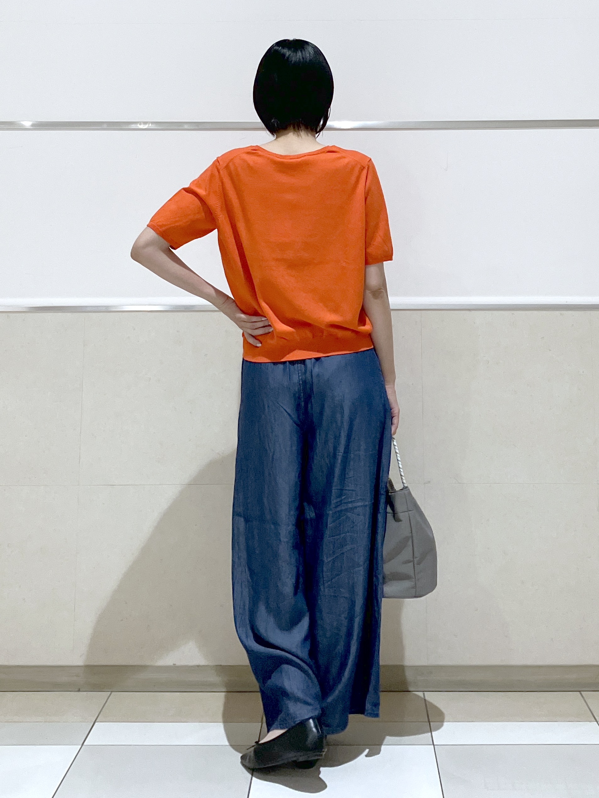 eriko さんの「Dessin｜【9色展開/接触冷感/UVカット】ドライタッチサマーニットT」を使ったコーディネート
