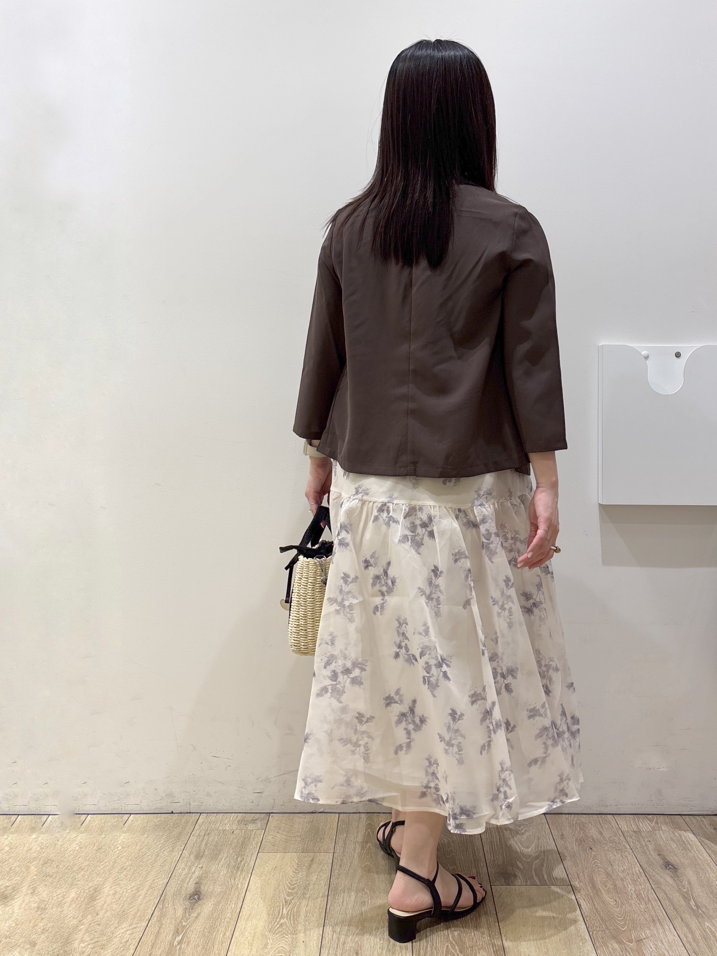mameさんの「index｜【接触冷感／防シワ】ひんやり7分袖テーラードジャケット《洗濯機OK》」を使ったコーディネート