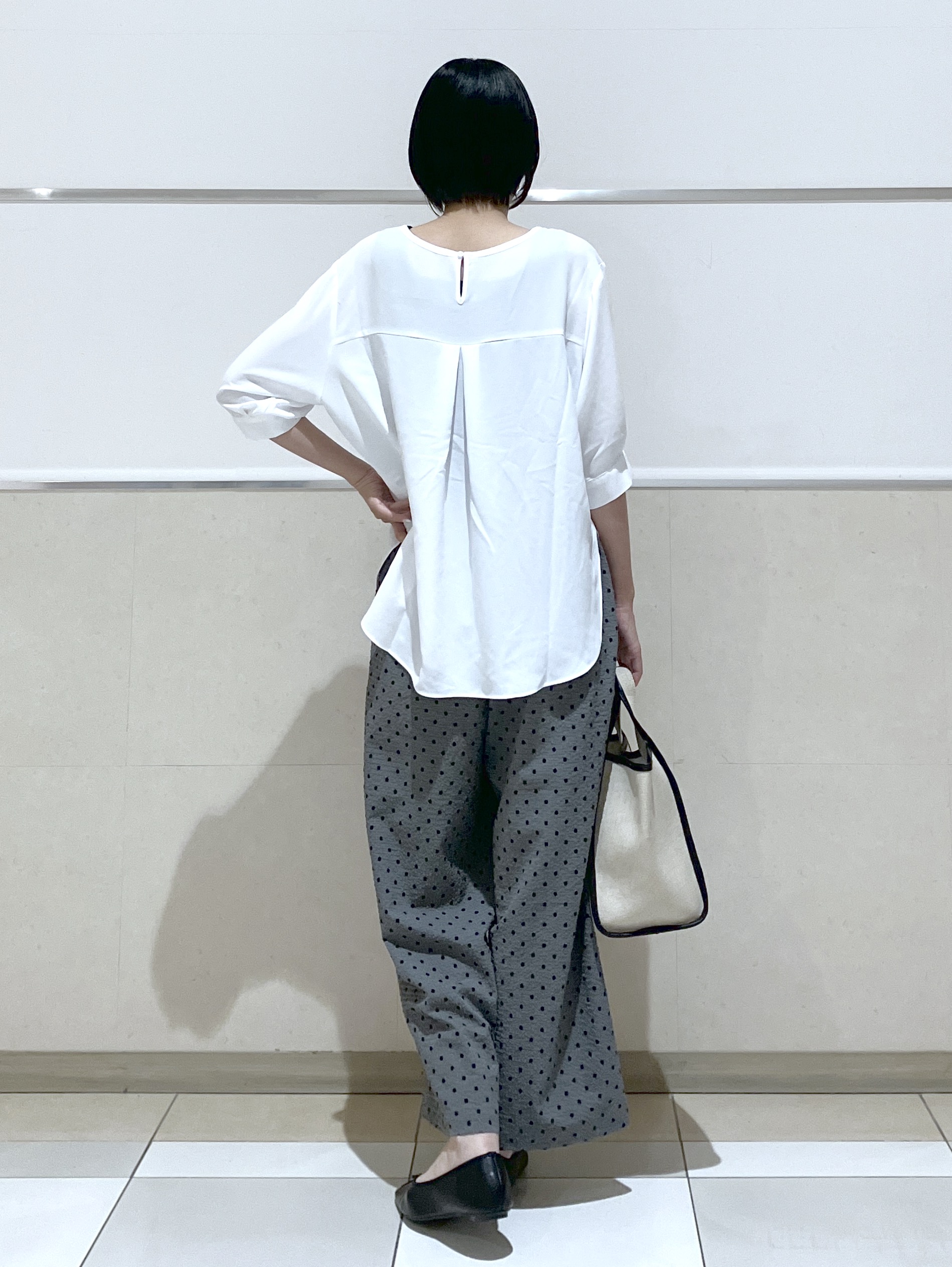 eriko さんの「Dessin｜ライトジョーゼットハーフスリーブブラウス」を使ったコーディネート