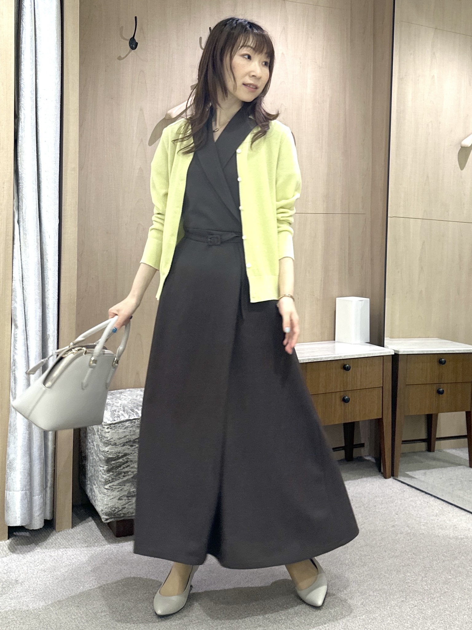 Miwaさんの「UNTITLED｜◆【アンサンブル可】ラメ混クルーネックカーディガン」を使ったコーディネート