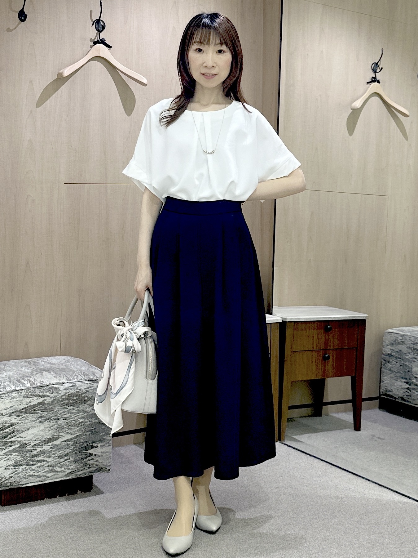 Miwaさんの「UNTITLED｜【セットアップ可/UVカット/前後2WAY】リラクシーフレンチスリーブブラウス」を使ったコーディネート