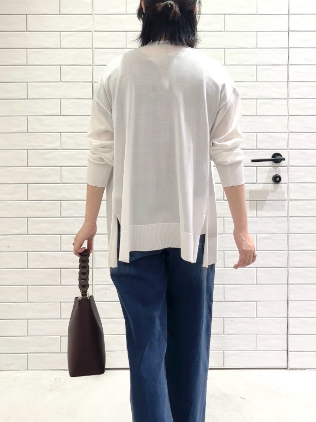 しおりさんの「OPAQUE.CLIP｜【接触冷感】ニットカーディガン《洗濯機OK／抗ピリング》」を使ったコーディネート