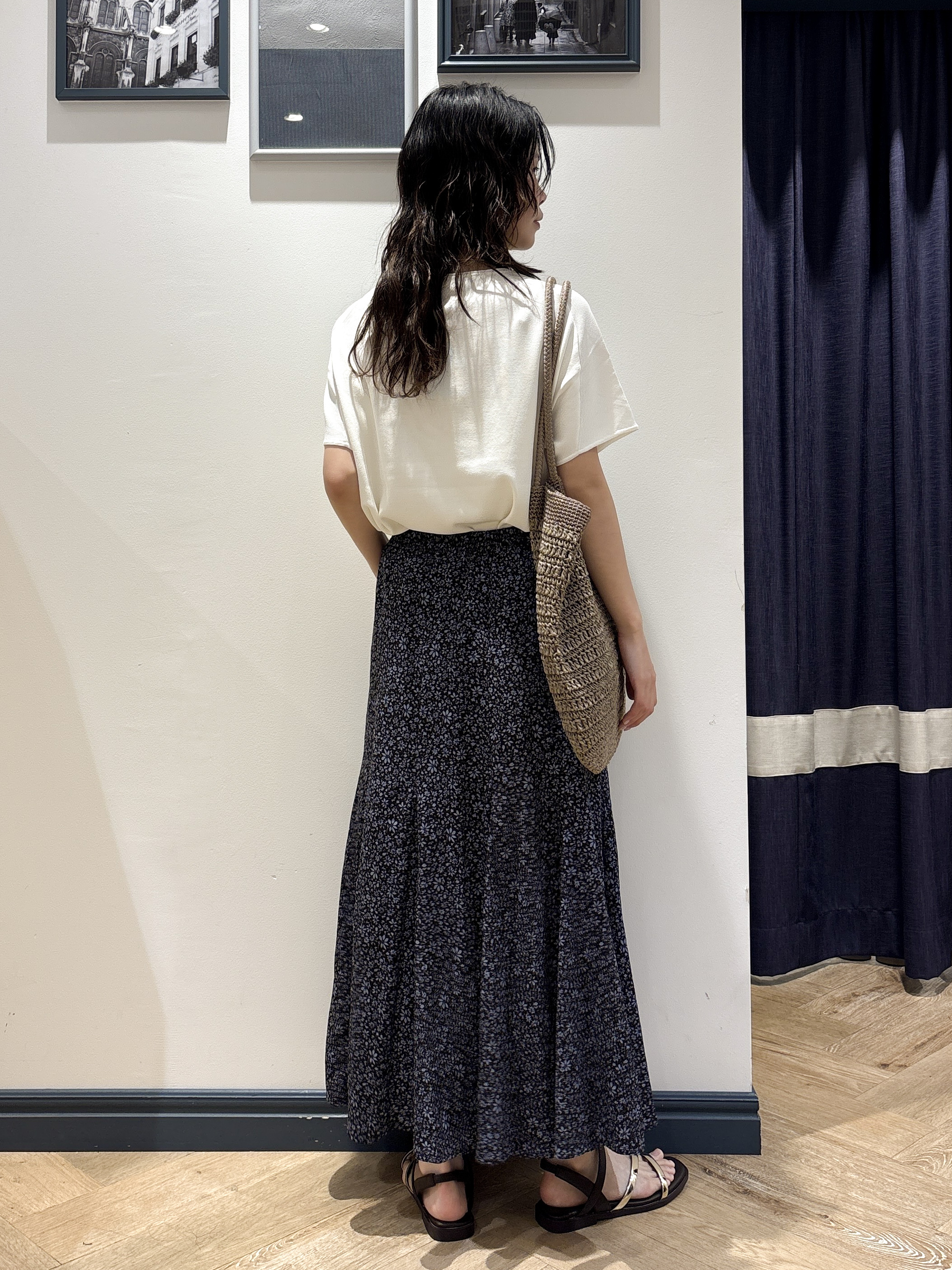 ayakaさんの「grove｜【シリーズ累計36万枚！名品ニット】やわらかドライタッチ ドルマンニット」を使ったコーディネート