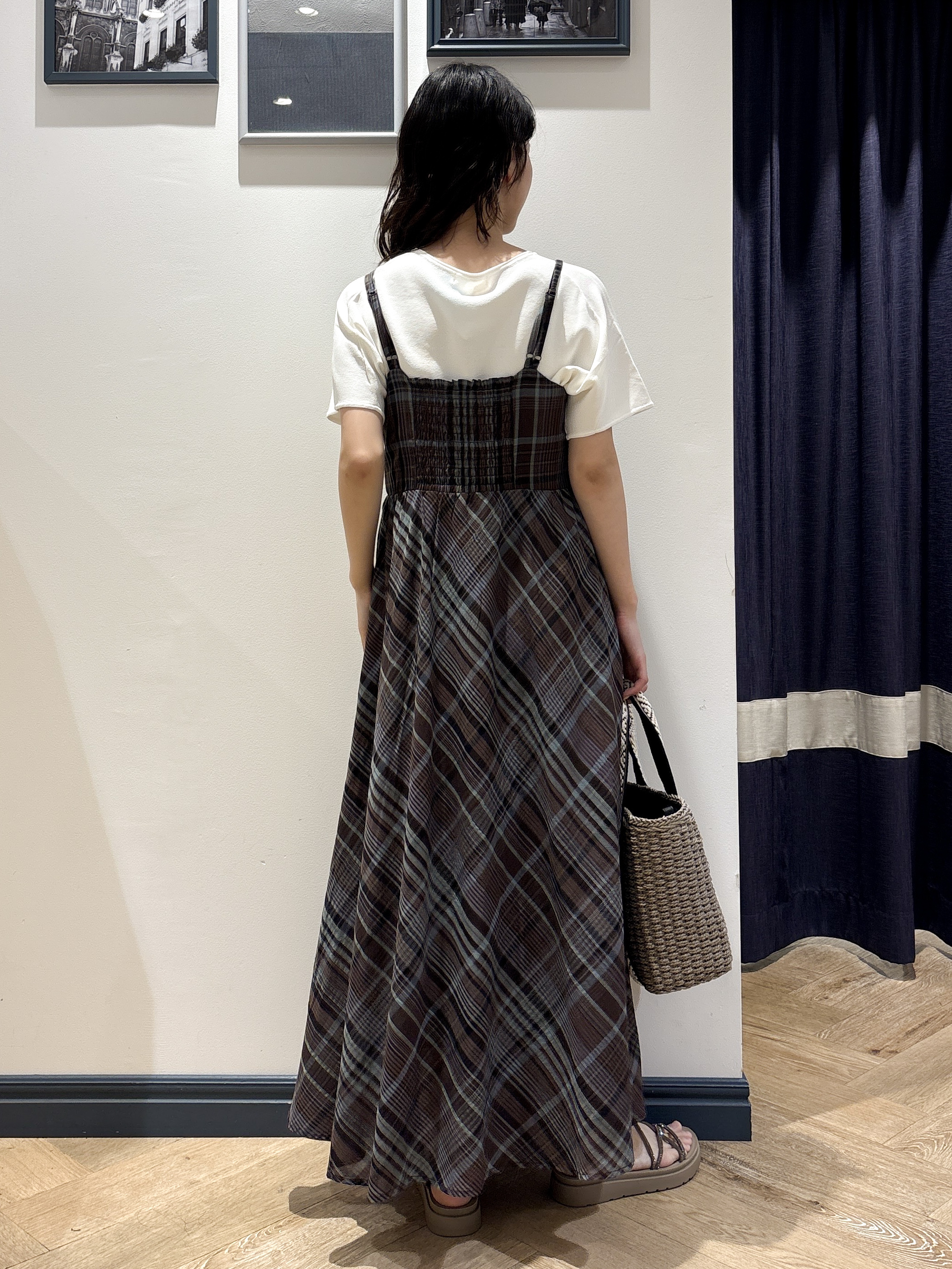 ayakaさんの「grove｜【シリーズ累計36万枚！名品ニット】やわらかドライタッチ ドルマンニット」を使ったコーディネート