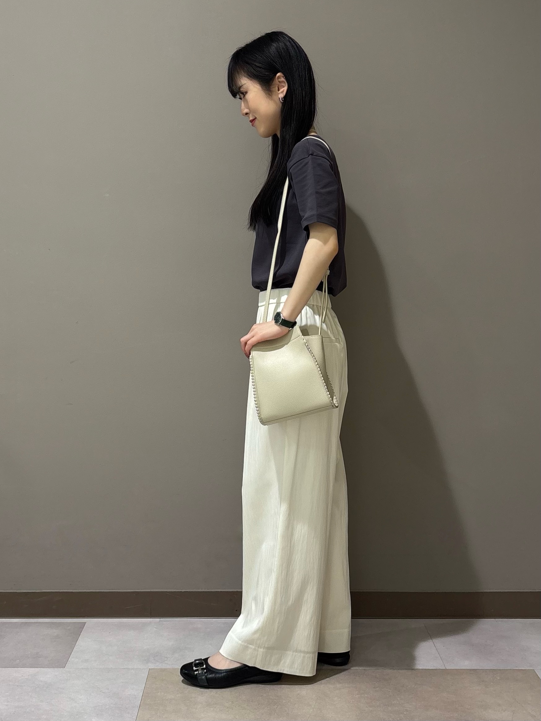 KEIKOさんの「INDIVI｜【UVケア／選べるグラフィック】スムースジャージTシャツ」を使ったコーディネート