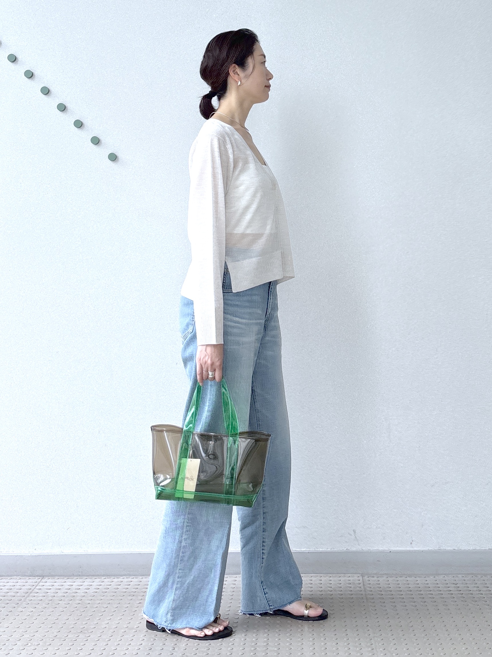 saitoさんの「DRESSTERIOR｜【日除け/冷房対策】ウォッシャブルシアーカーディガン」を使ったコーディネート