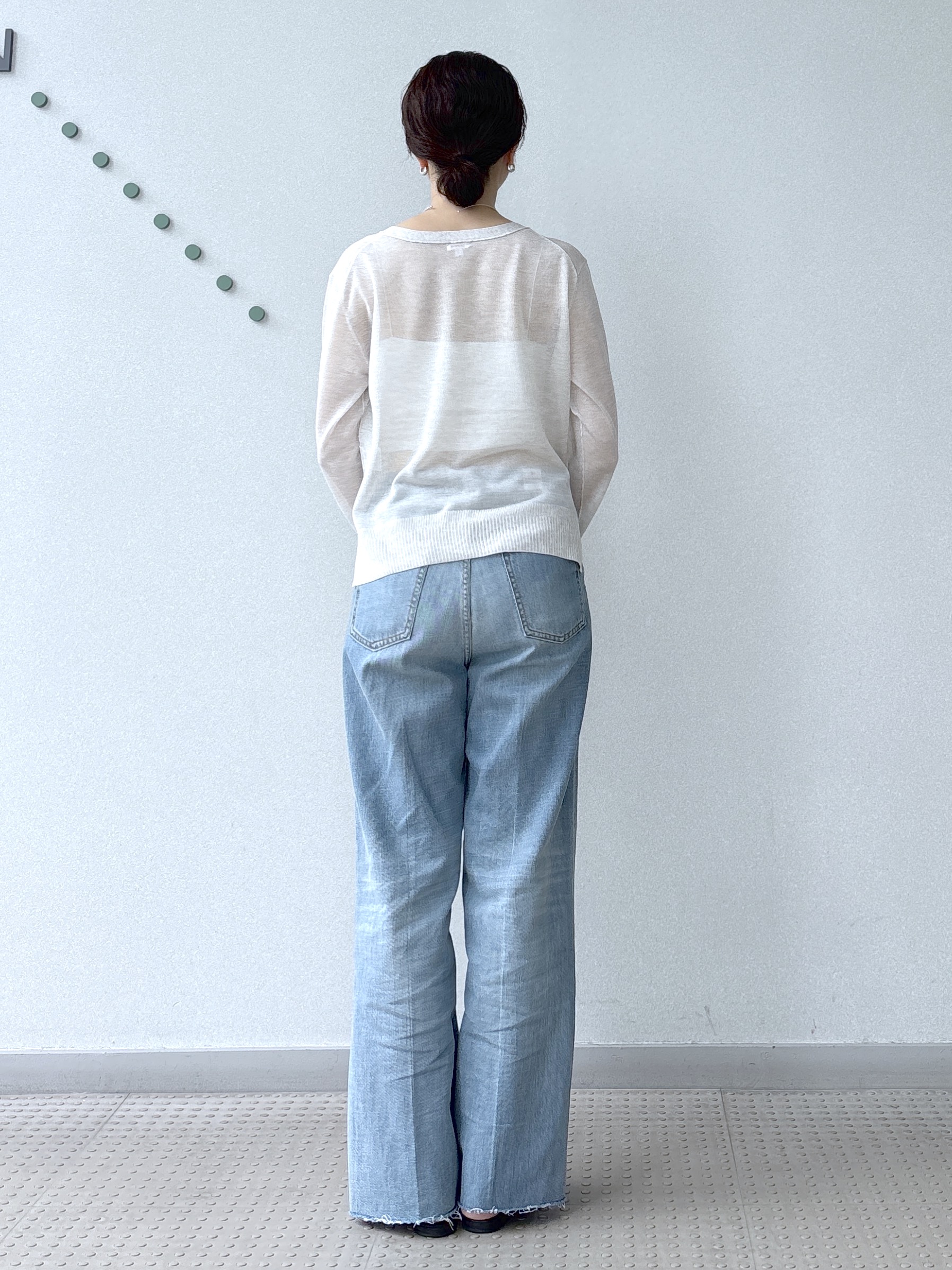 saitoさんの「DRESSTERIOR｜【日除け/冷房対策】ウォッシャブルシアーカーディガン」を使ったコーディネート
