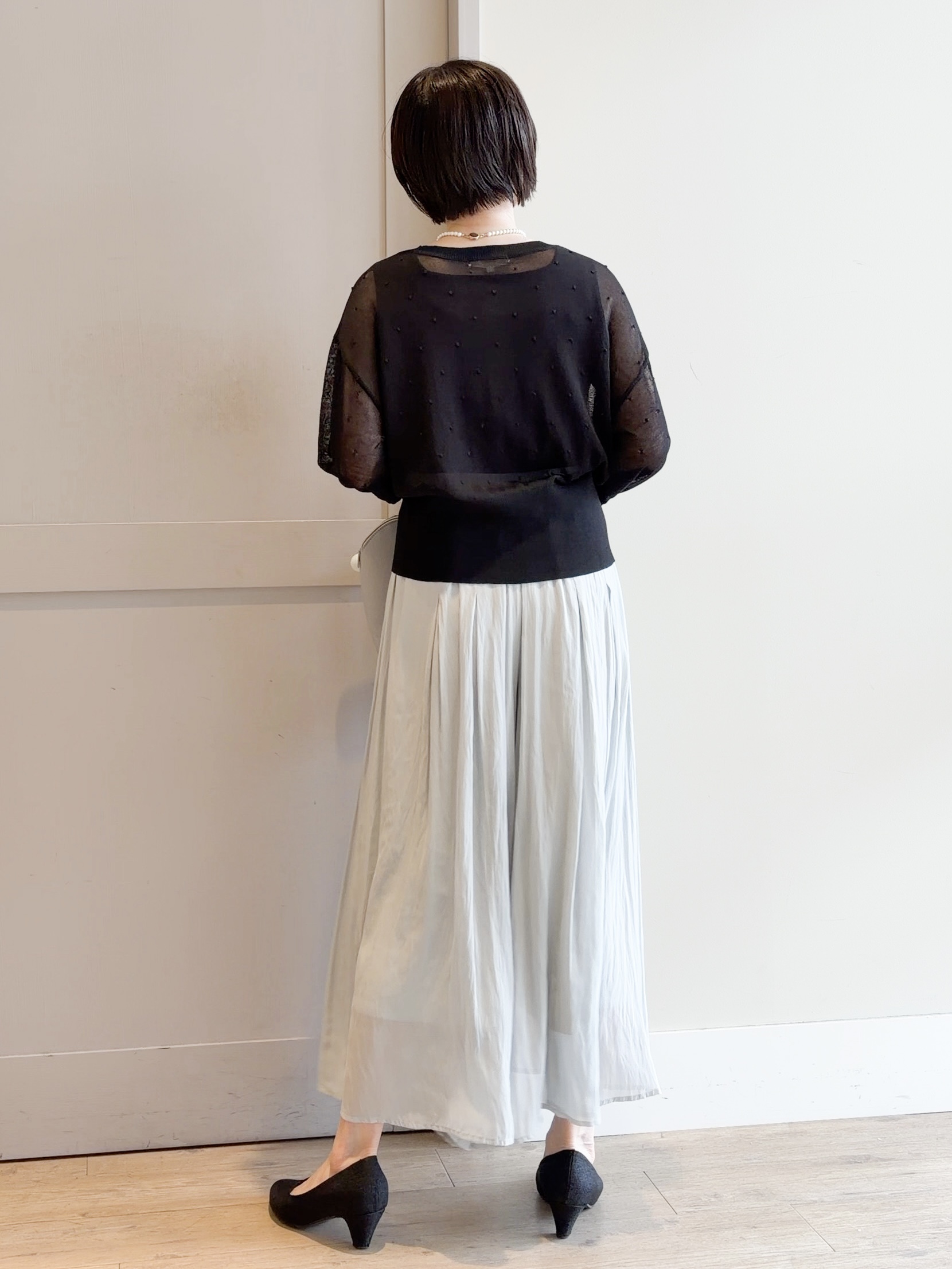 yamakoさんの「grove｜シアードットカーディガン」を使ったコーディネート