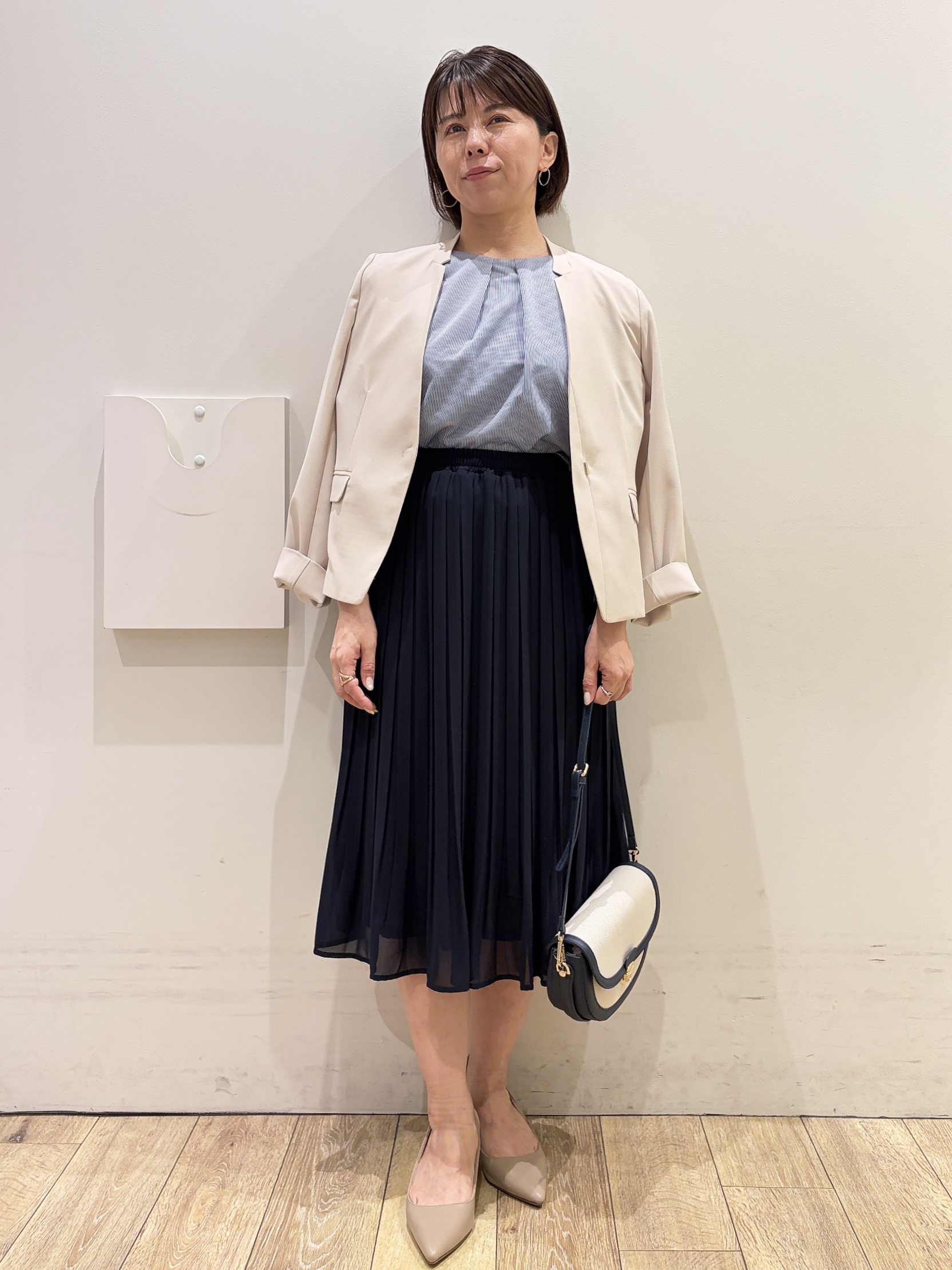 YUKOさんの「index｜【接触冷感／吸水速乾】ノーカラージャケット／セットアップ対応可《洗える／防シワ／ストレッチ》」を使ったコーディネート