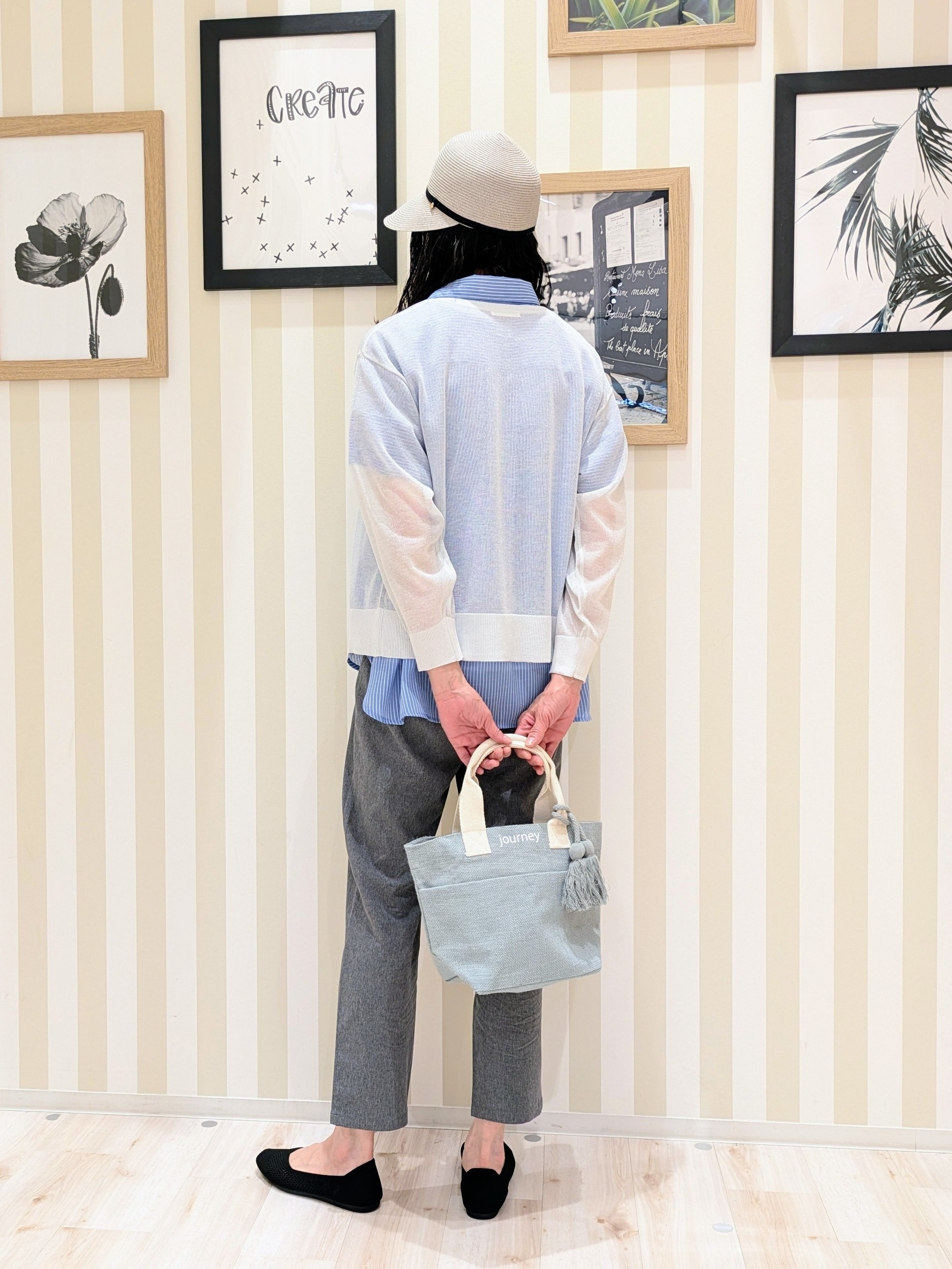 Mikiさんの「SHOO･LA･RUE｜【通気性〇/洗濯機可/S-LL】シアーラメカーディガン」を使ったコーディネート