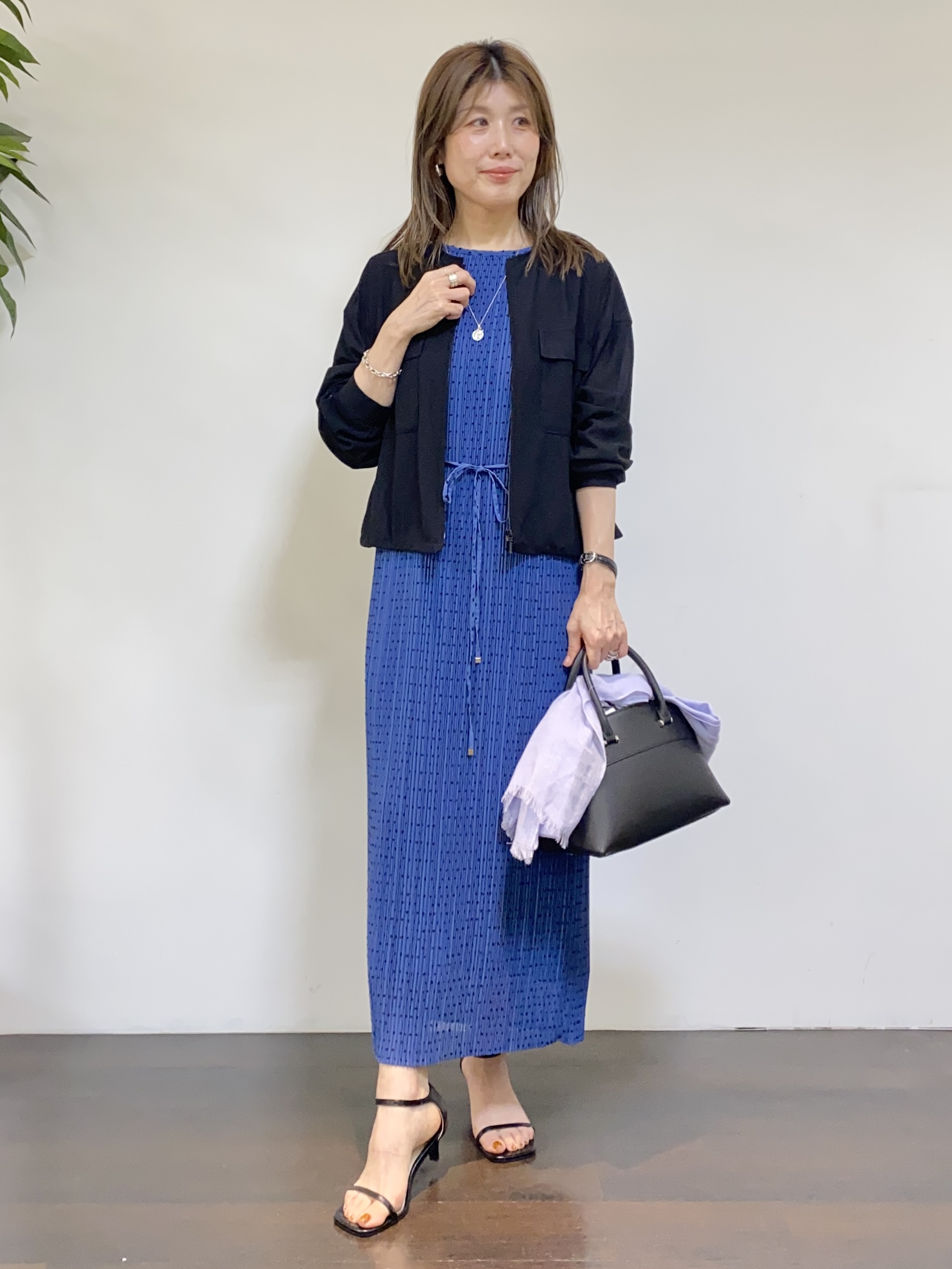 tomoさんの「UNTITLED｜◆【洗える】シアーブルゾン」を使ったコーディネート
