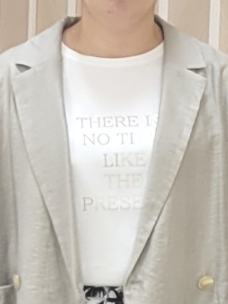 tomoさんの「COUP DE CHANCE｜【接触冷感/抗菌防臭/消臭/UVカット】半袖ロゴTシャツ」を使ったコーディネート