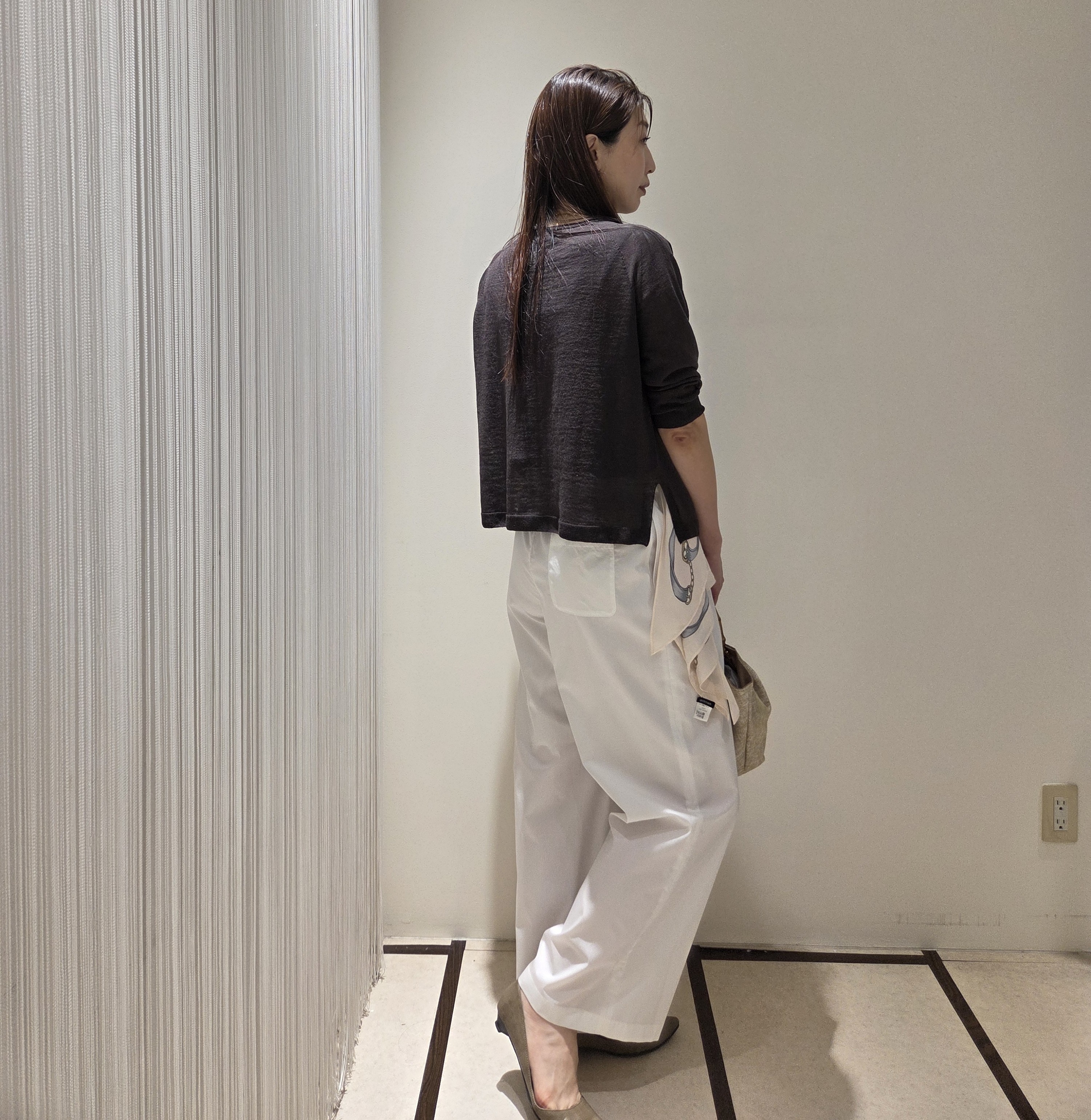 MATSUさんの「UNTITLED｜【ゆったり/リラクシー】リネンボートネックプルオーバー」を使ったコーディネート