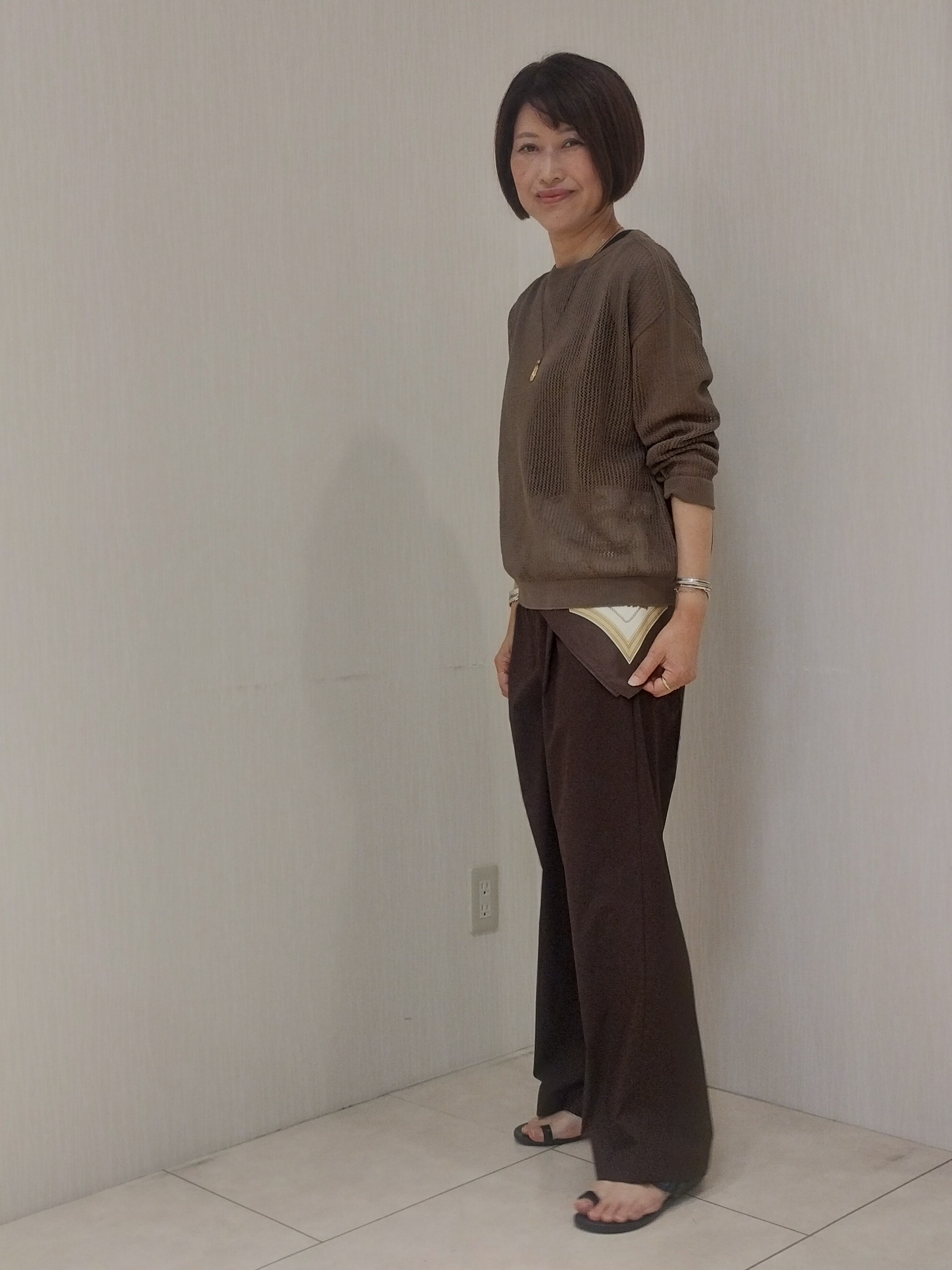 u&minus;macoさんの「UNTITLED｜◆シアーメッシュニット」を使ったコーディネート
