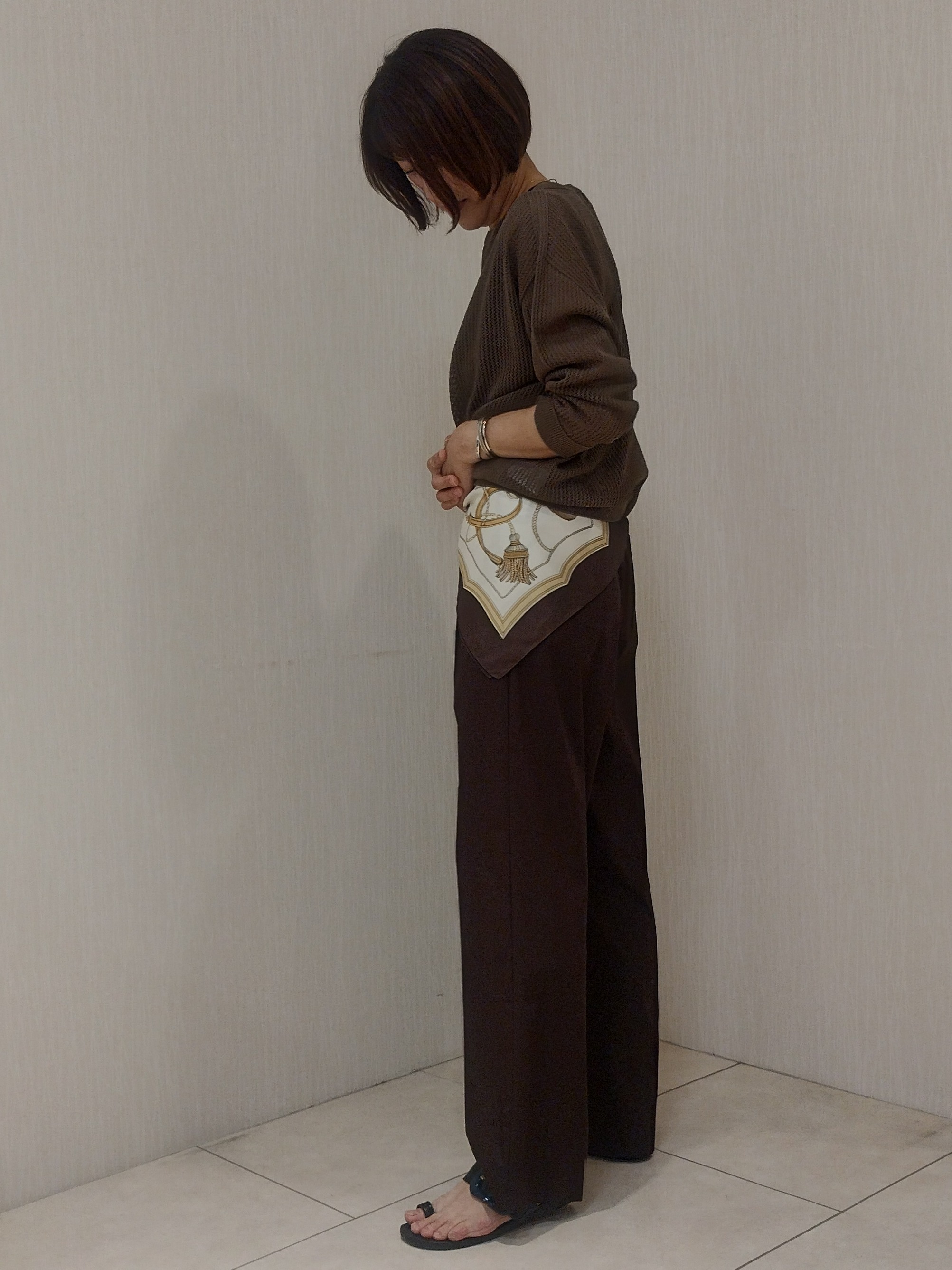 u&minus;macoさんの「UNTITLED｜◆シアーメッシュニット」を使ったコーディネート