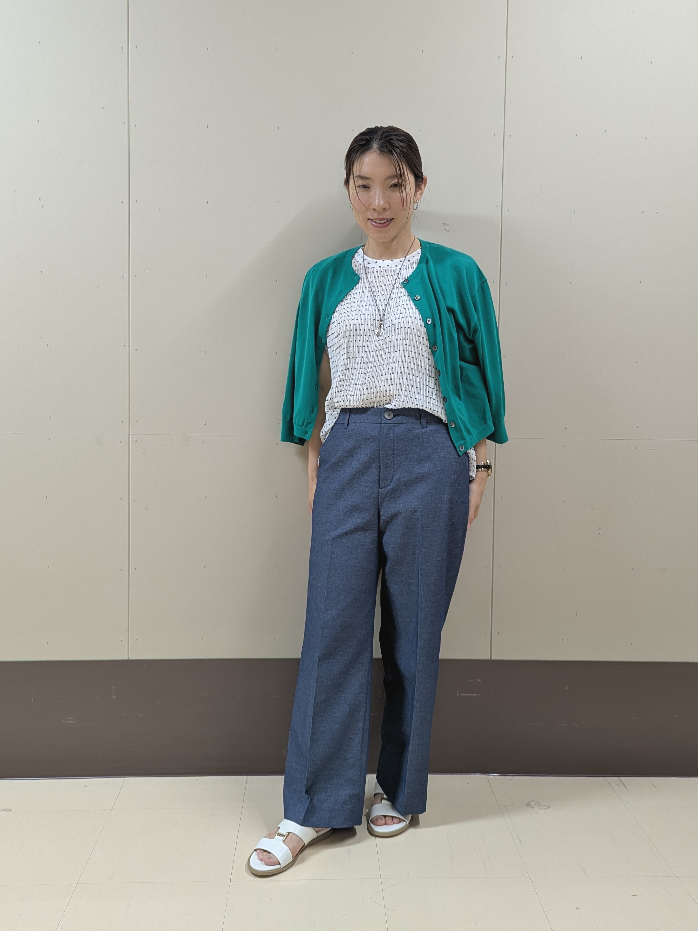 sachiさんの「UNTITLED｜【1枚で着映える】ドットジャガードブラウス」を使ったコーディネート