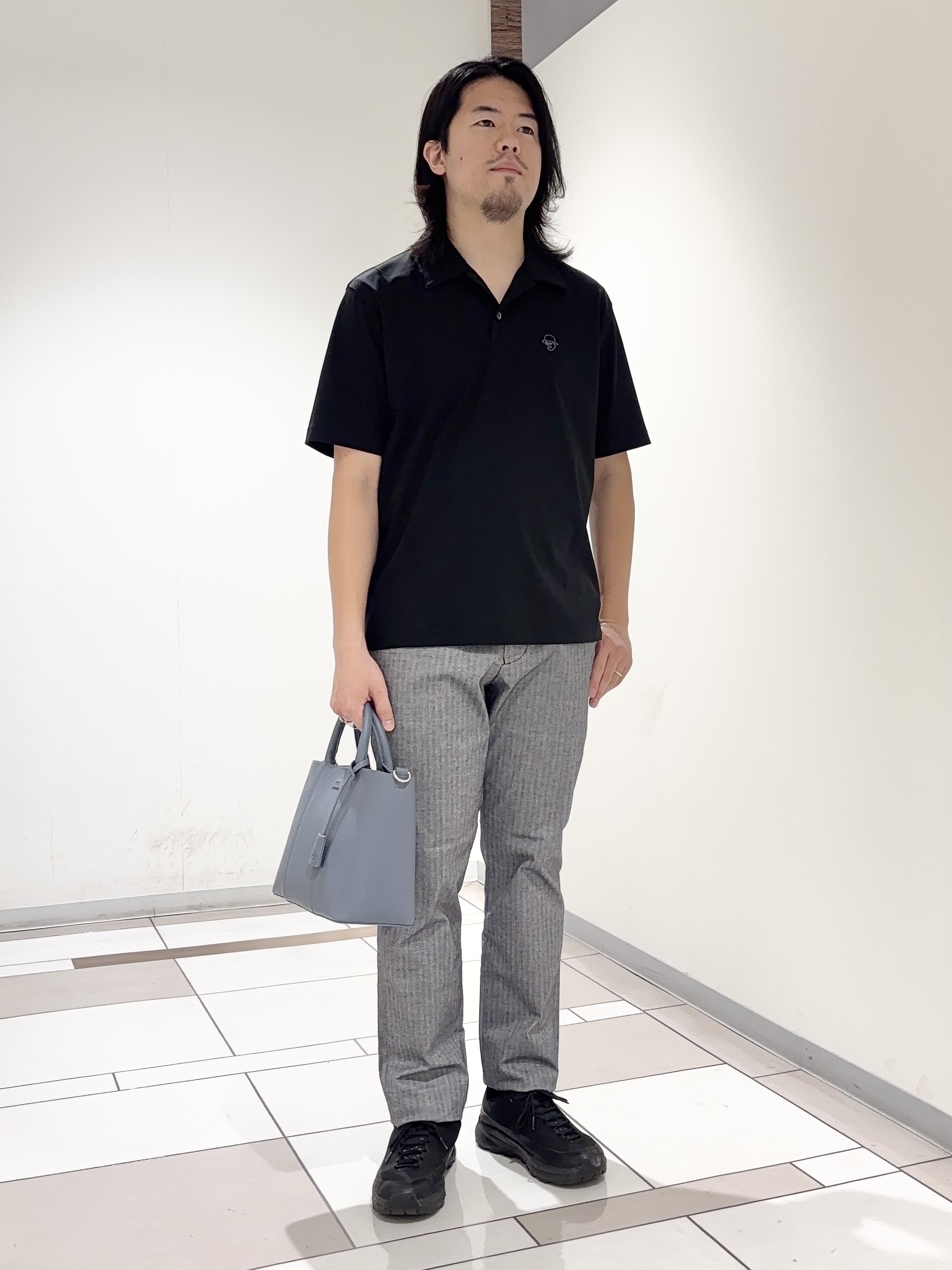 及川さんの「TAKEO KIKUCHI｜【接触冷感】アイスクリアコットン ワンポイント ポロシャツ」を使ったコーディネート