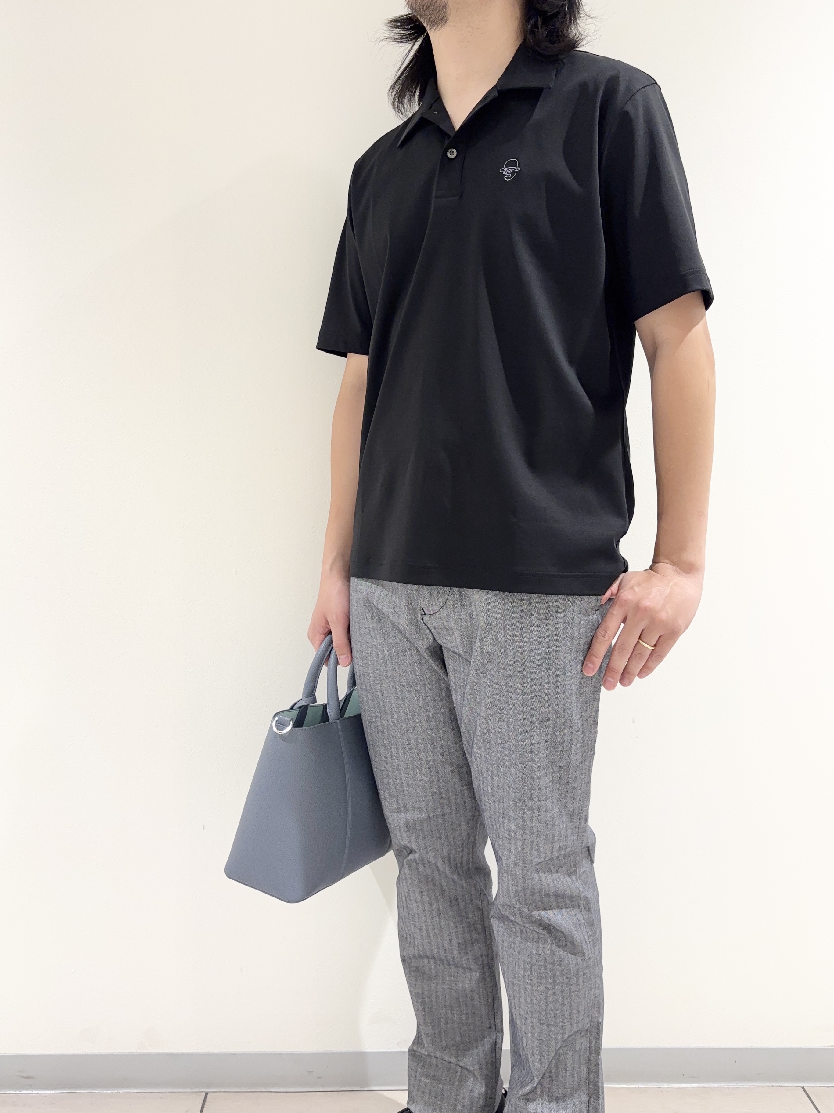 及川さんの「TAKEO KIKUCHI｜【接触冷感】アイスクリアコットン ワンポイント ポロシャツ」を使ったコーディネート
