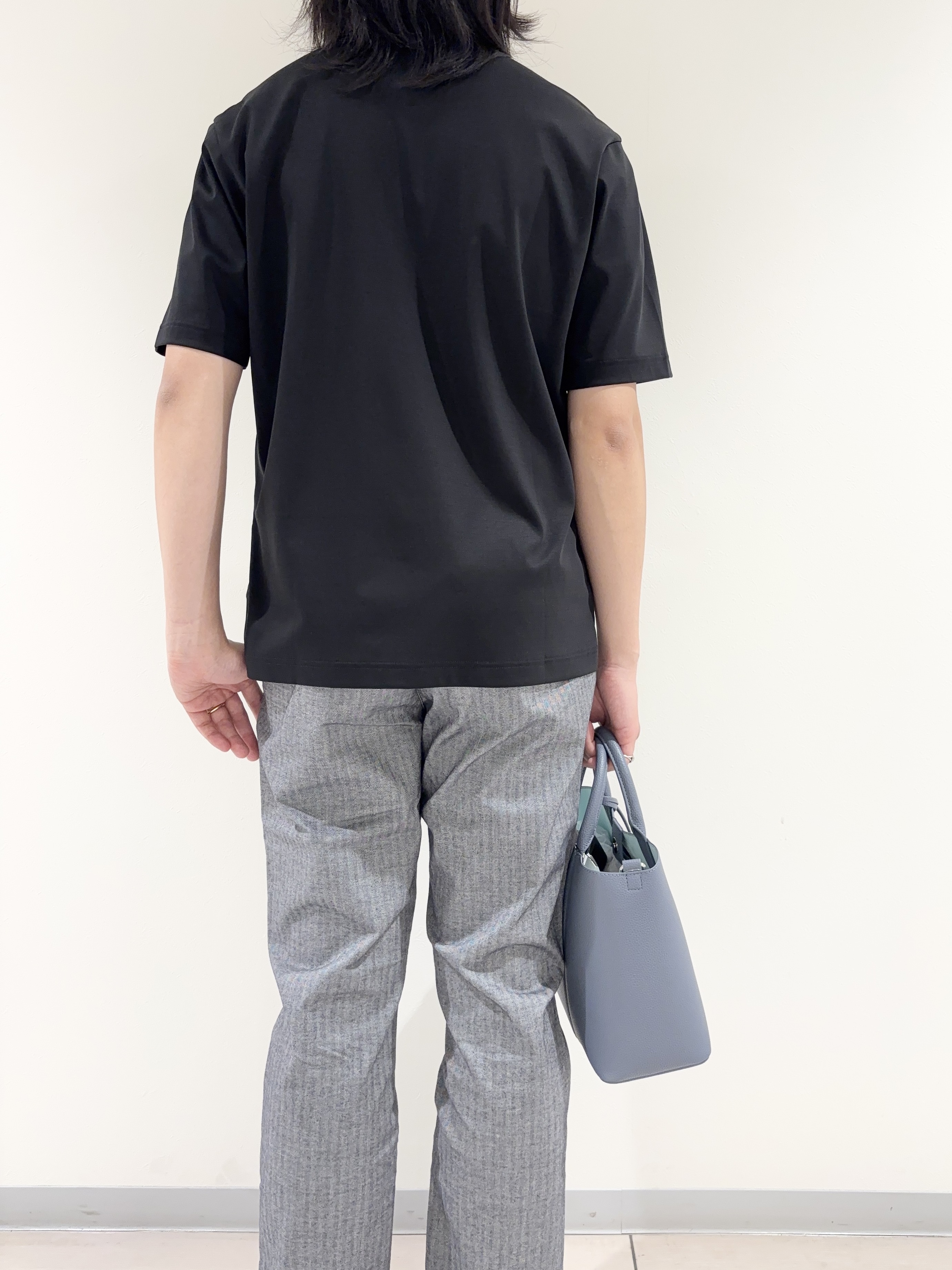及川さんの「TAKEO KIKUCHI｜【接触冷感】アイスクリアコットン ワンポイント ポロシャツ」を使ったコーディネート