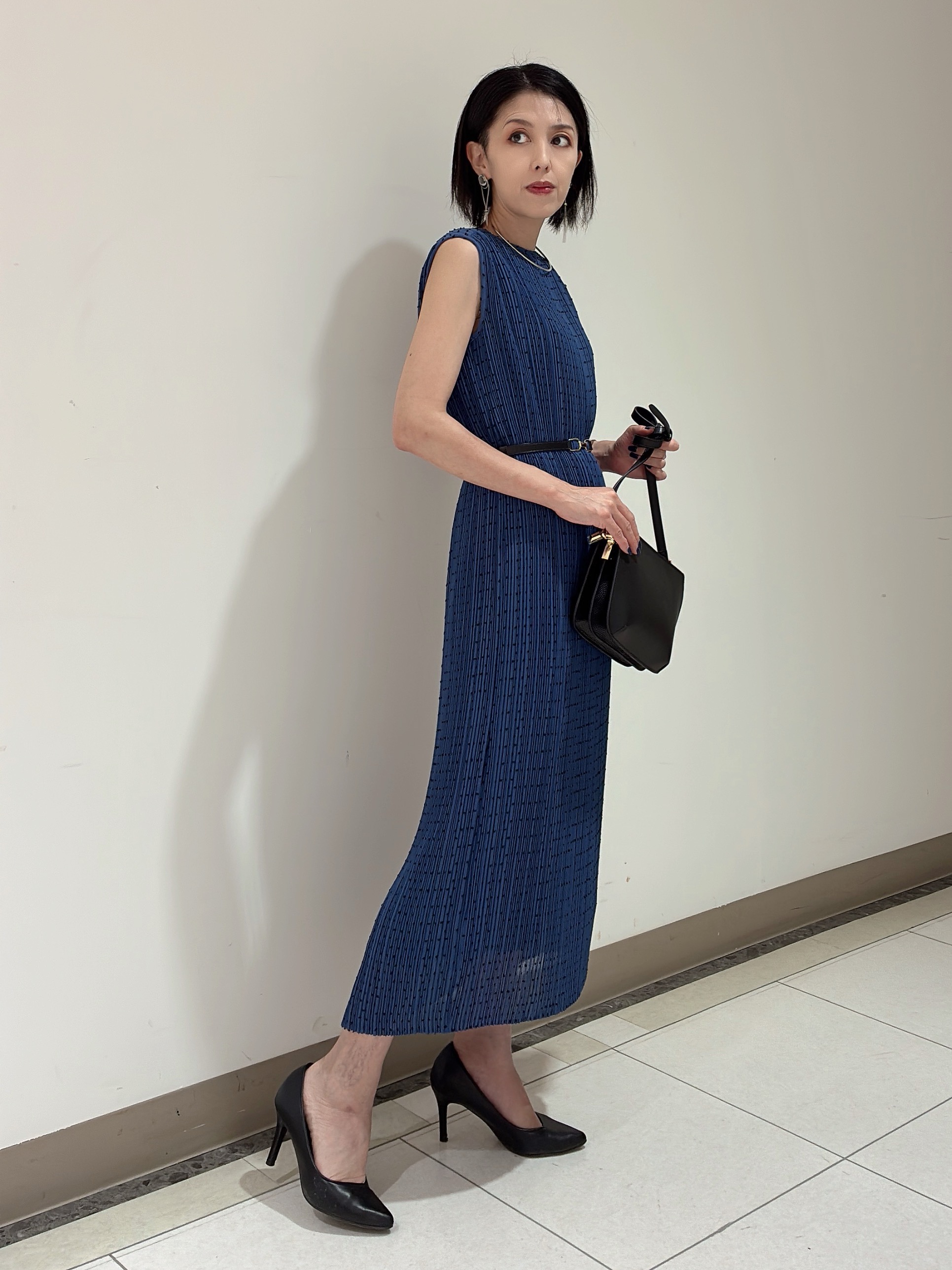 環さんの「UNTITLED｜【華やか/シアー感】ドットジャガードワンピース」を使ったコーディネート
