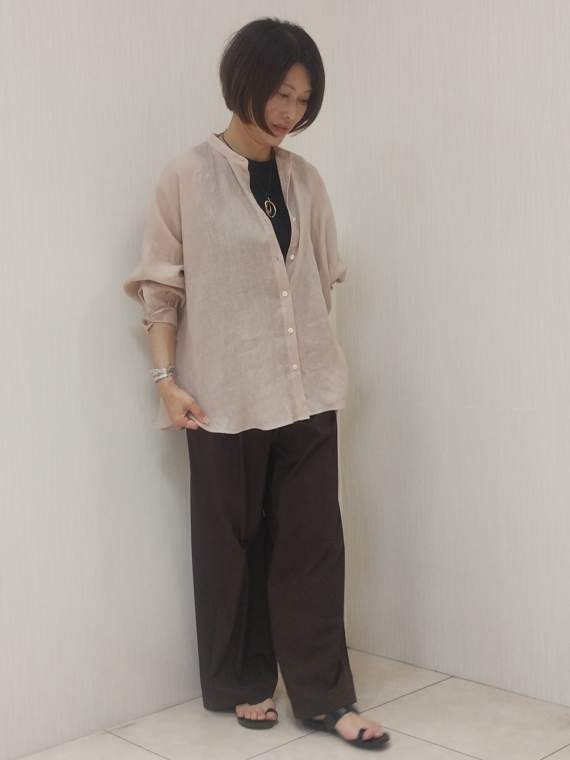 u&minus;macoさんの「UNTITLED｜【麻100】リネンドルマンシャツ」を使ったコーディネート