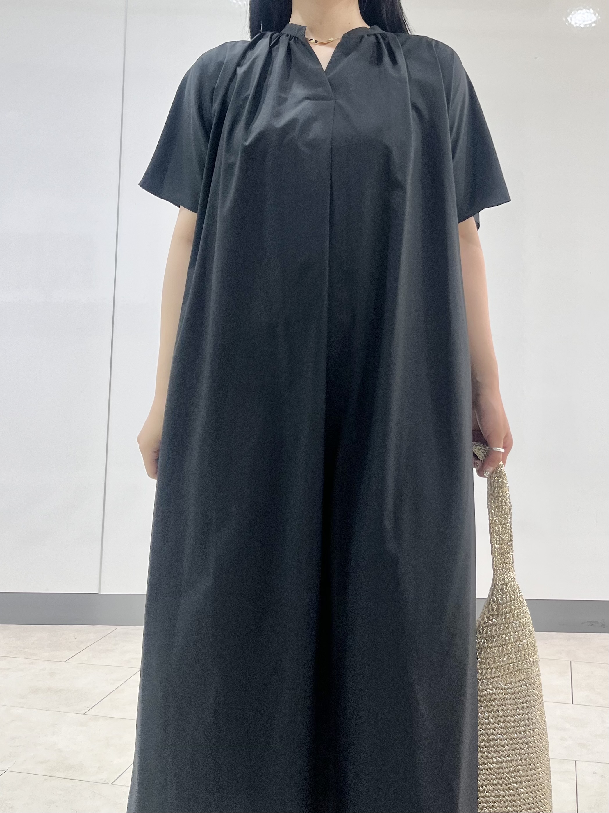 hasuさんの「INDIVI｜【撥水／UVカット】ベルト付きワンピース」を使ったコーディネート