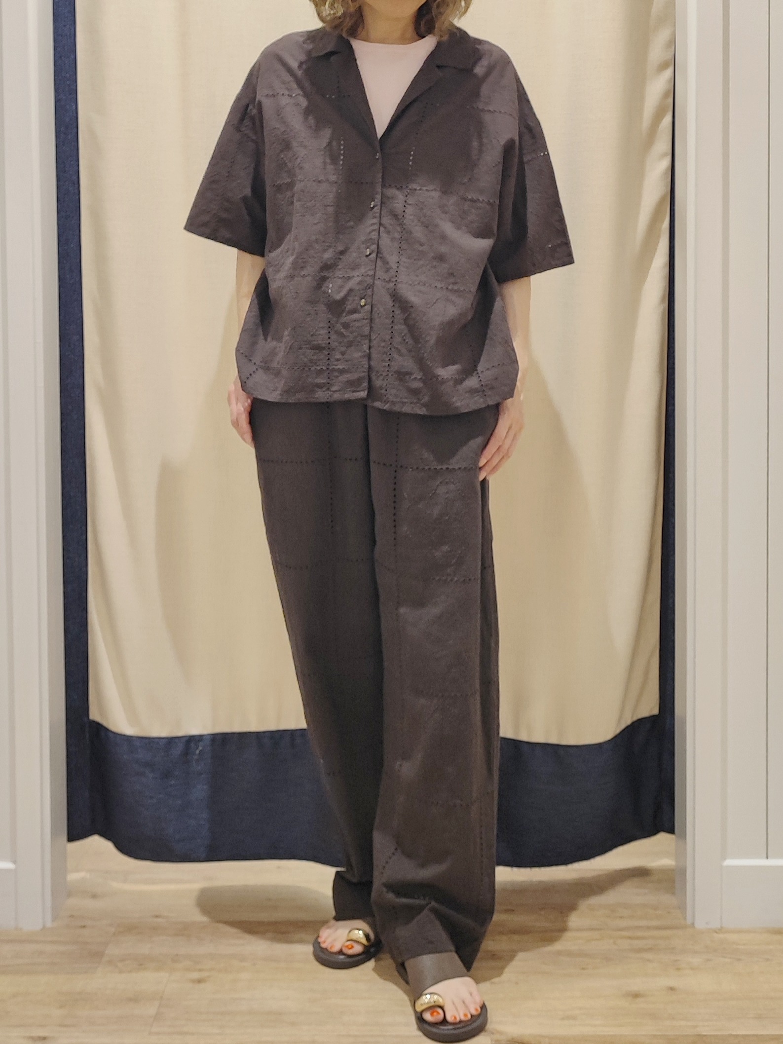 toyaさんの「Dessin｜【9色展開/接触冷感/UVカット】ドライタッチサマーニットT」を使ったコーディネート