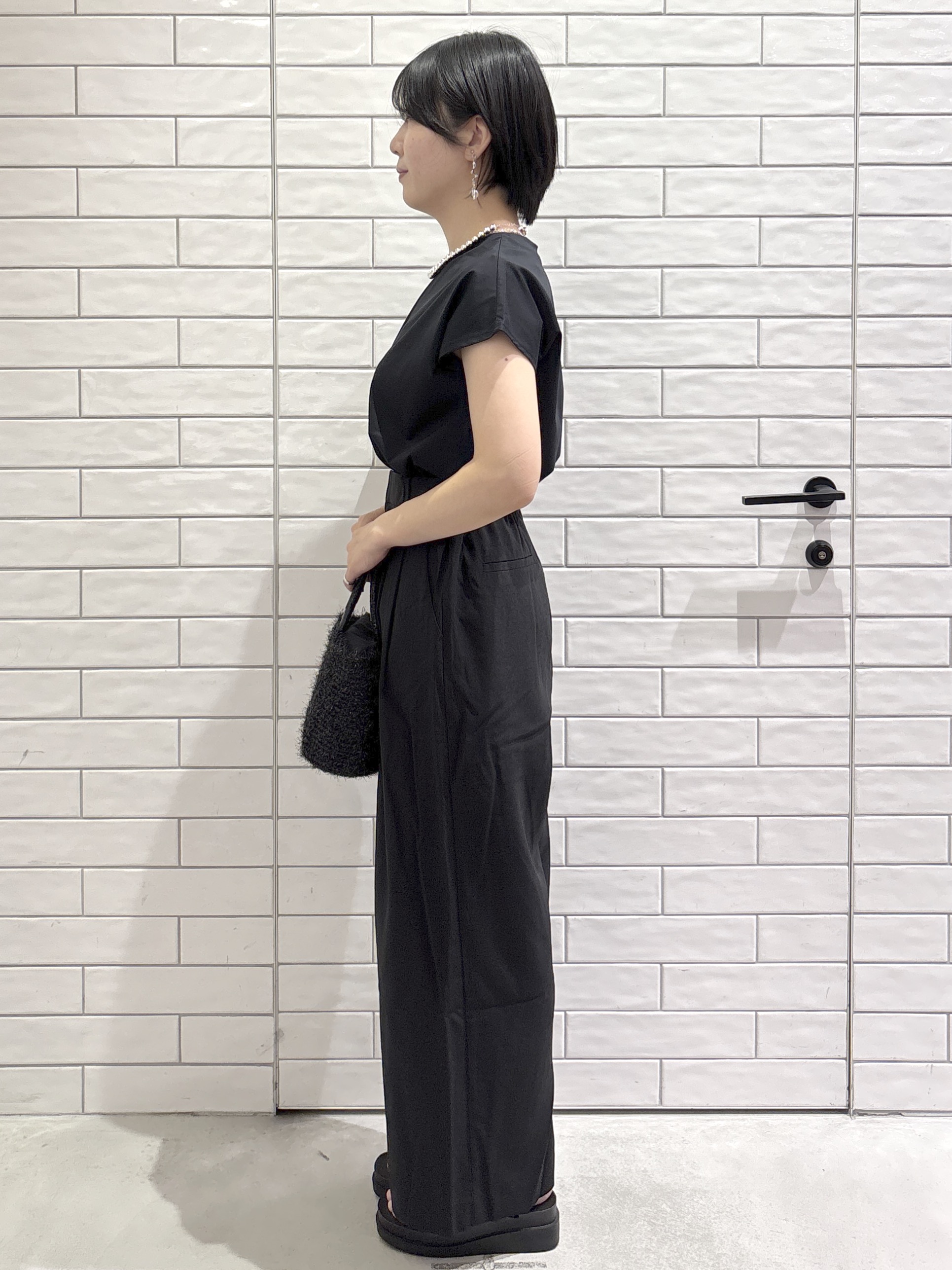 ayumiさんの「OPAQUE.CLIP｜【UVケア／接触冷感】アシメフリルドッキングカットソー《洗濯機OK》」を使ったコーディネート