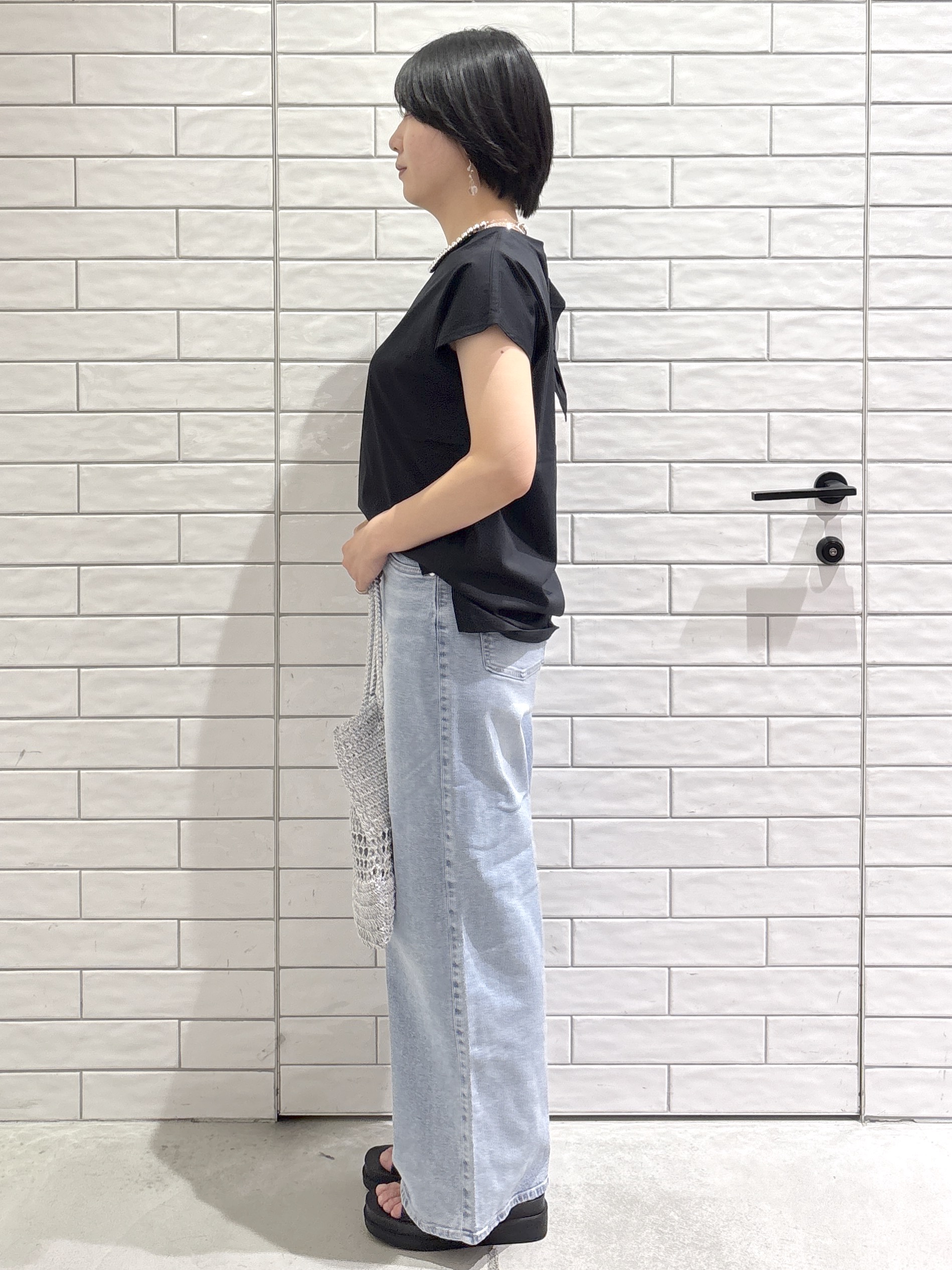 ayumiさんの「OPAQUE.CLIP｜【UVケア／接触冷感】アシメフリルドッキングカットソー《洗濯機OK》」を使ったコーディネート