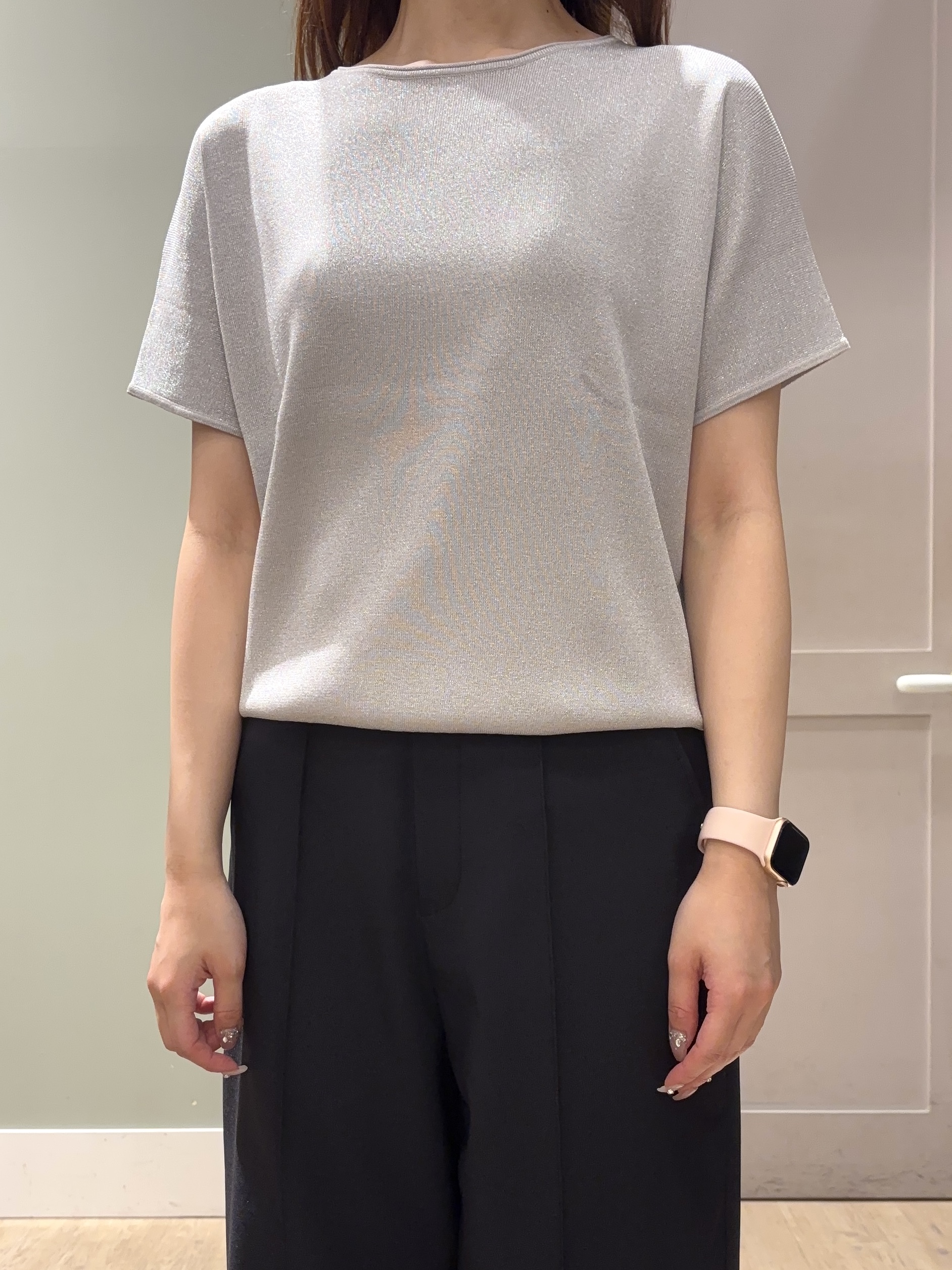 しばみさんの「grove｜【シリーズ累計36万枚！名品ニット】やわらかドライタッチ ドルマンニット」を使ったコーディネート