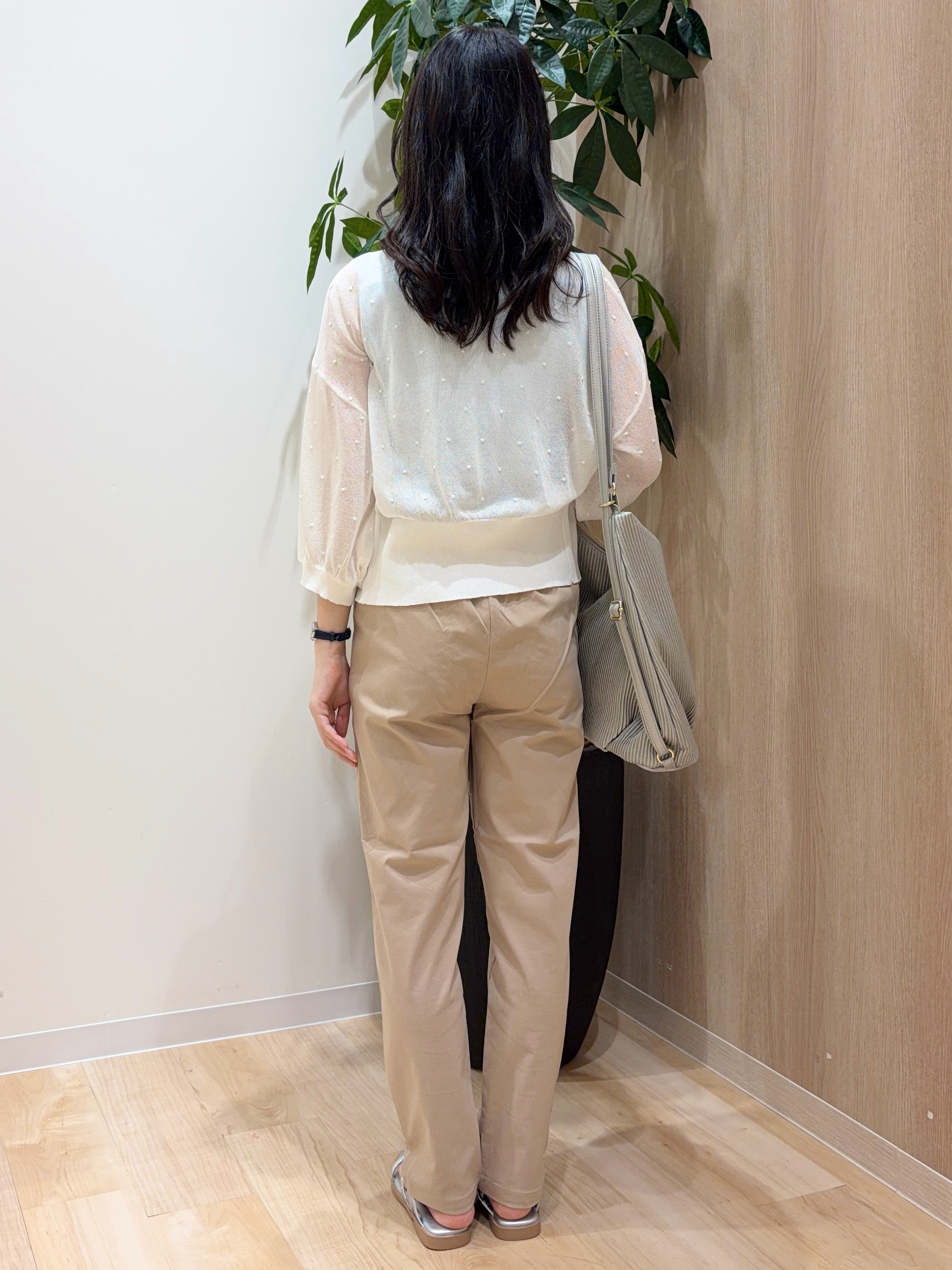 ayaneさんの「grove｜【貴島明日香さん着用】シアードッキングスクエアタンク」を使ったコーディネート