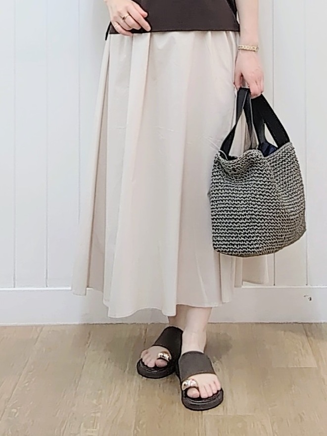 itoさんの「Dessin｜【UVカット/接触冷感】美光沢カットソー」を使ったコーディネート