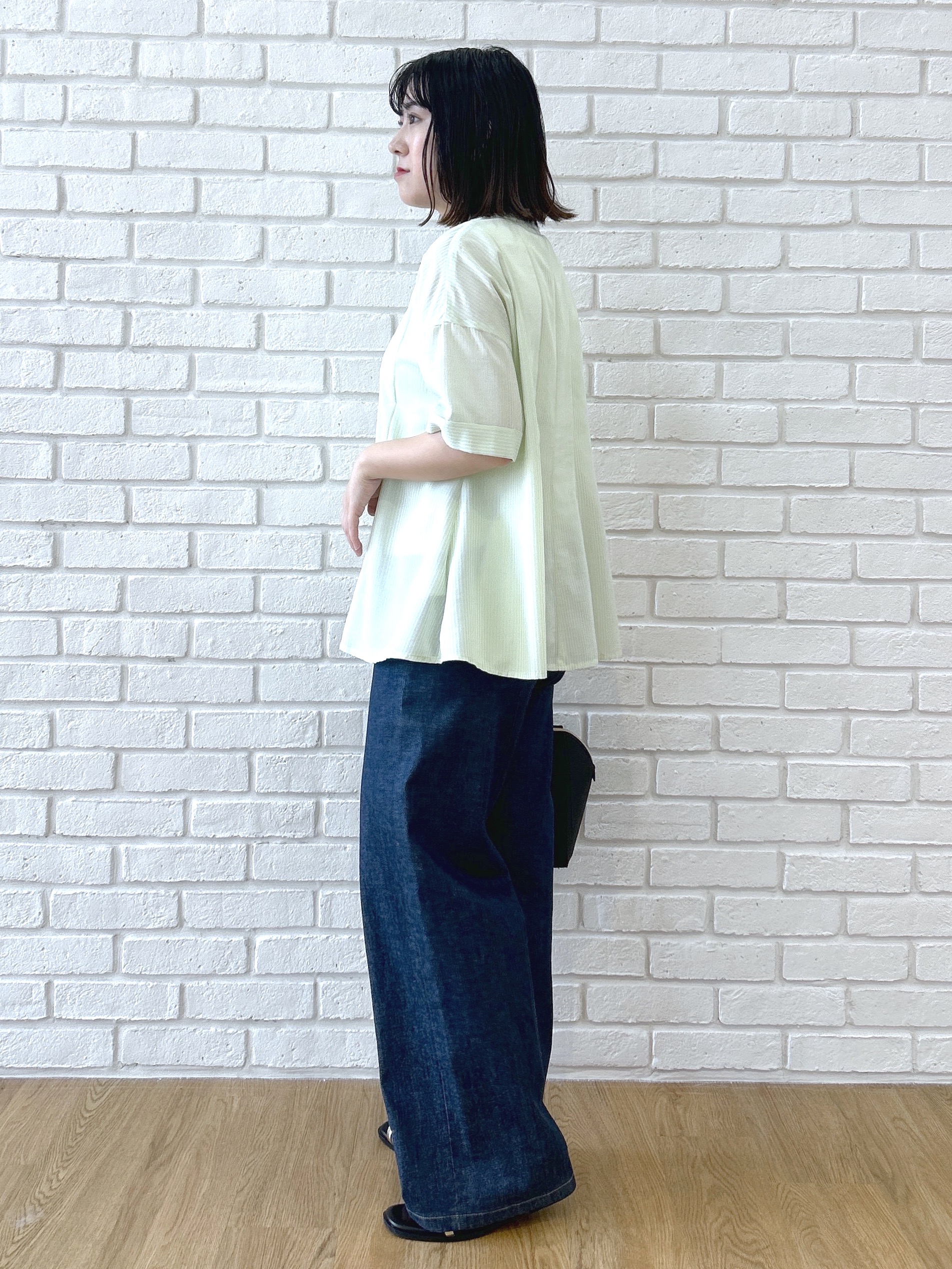 Hirokaさんの「grove｜【洗濯機OK】さらっと軽やか、フレアシャツ」を使ったコーディネート