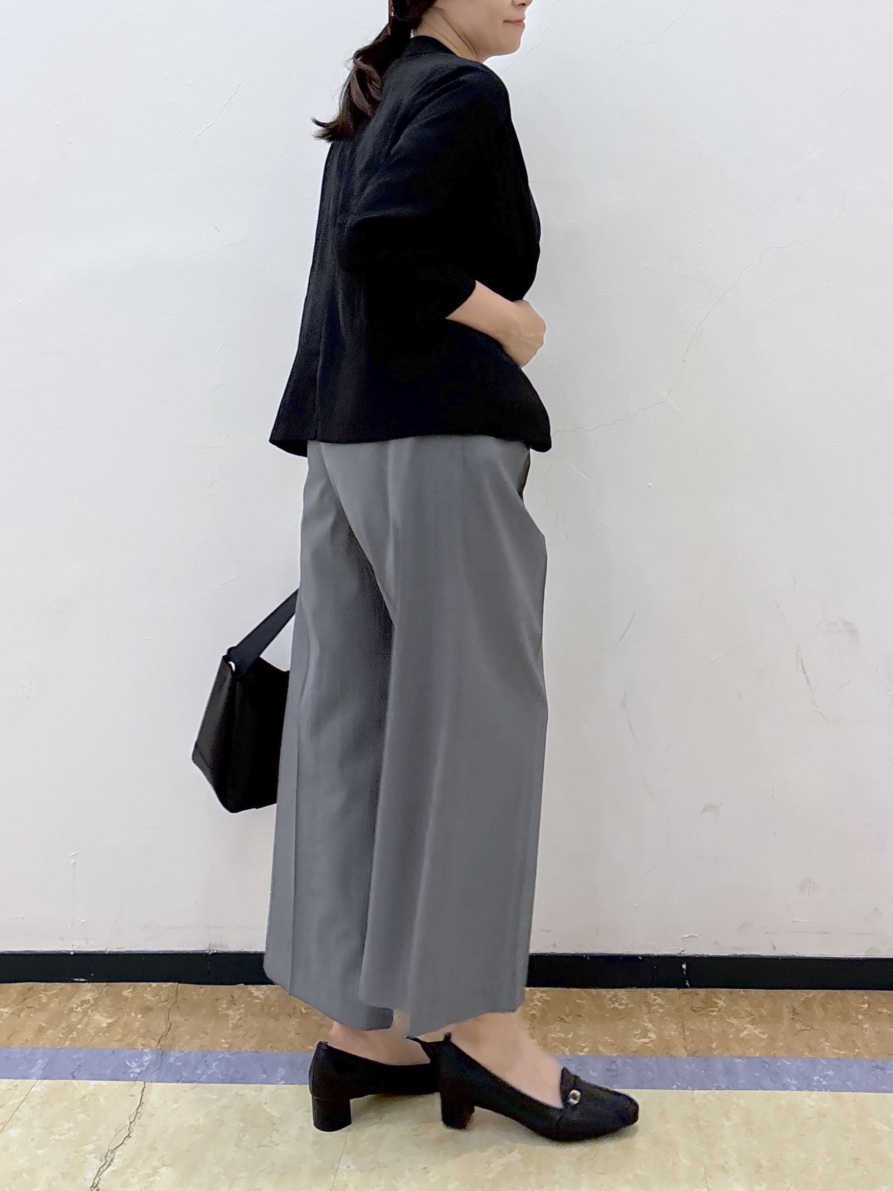 akariさんの「index｜【接触冷感／防シワ】ひんやり7分袖テーラードジャケット《洗濯機OK》」を使ったコーディネート