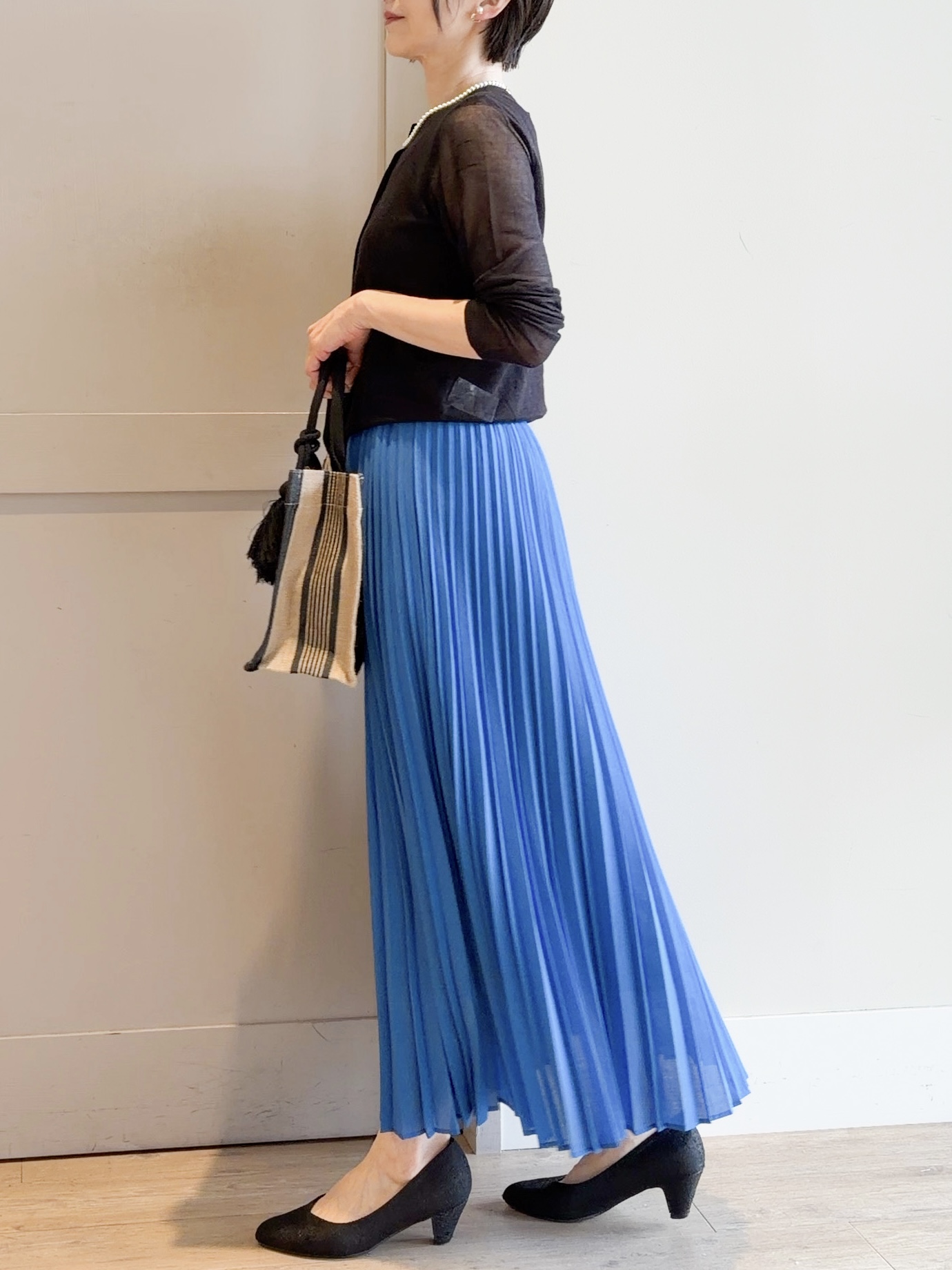 yamakoさんの「grove｜高評価！【洗える/名品】大人の透け感、シアーカーディガン」を使ったコーディネート