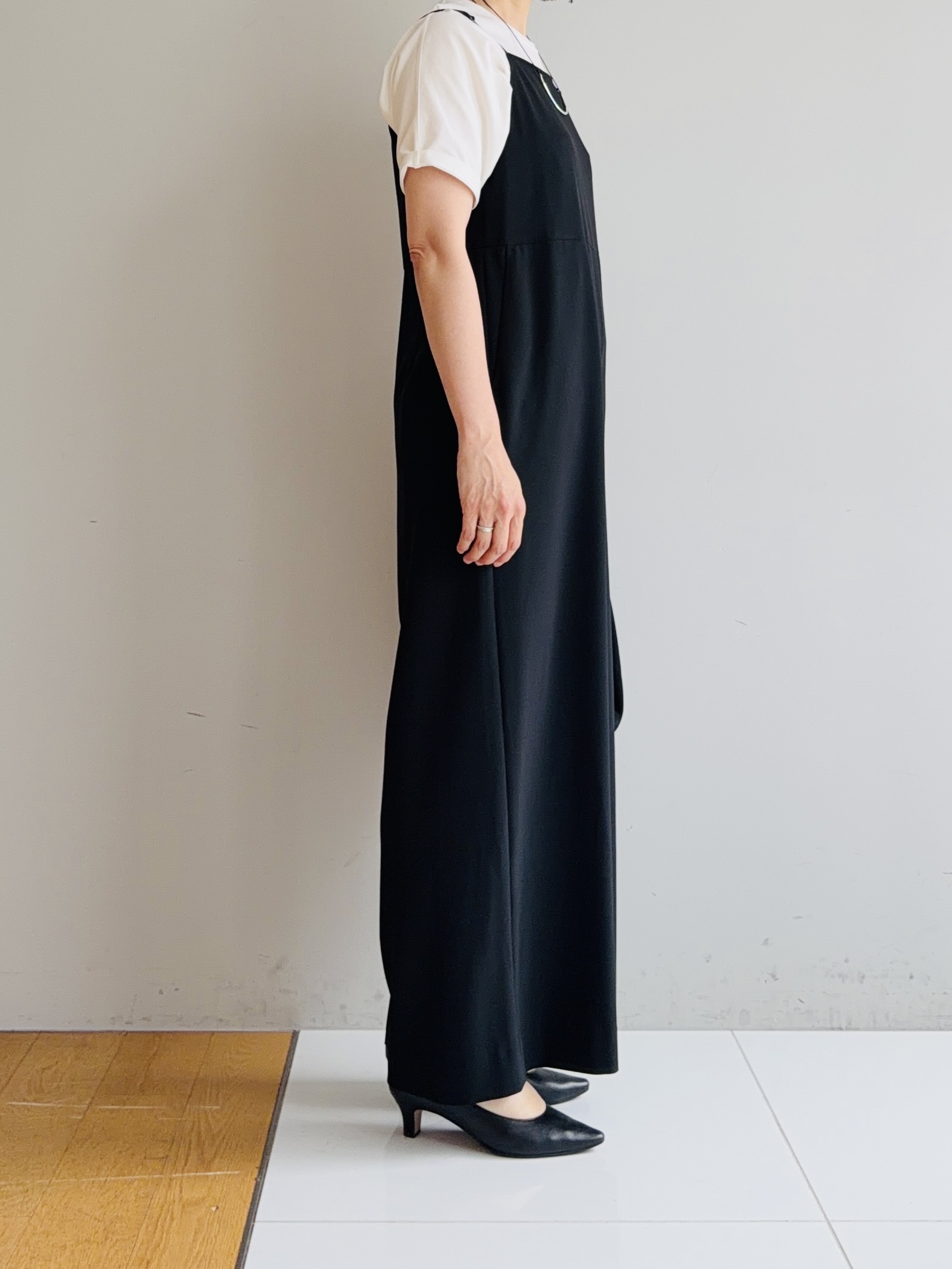 murayamaさんの「INDIVI｜【着る日傘】キャミソールサロペット」を使ったコーディネート