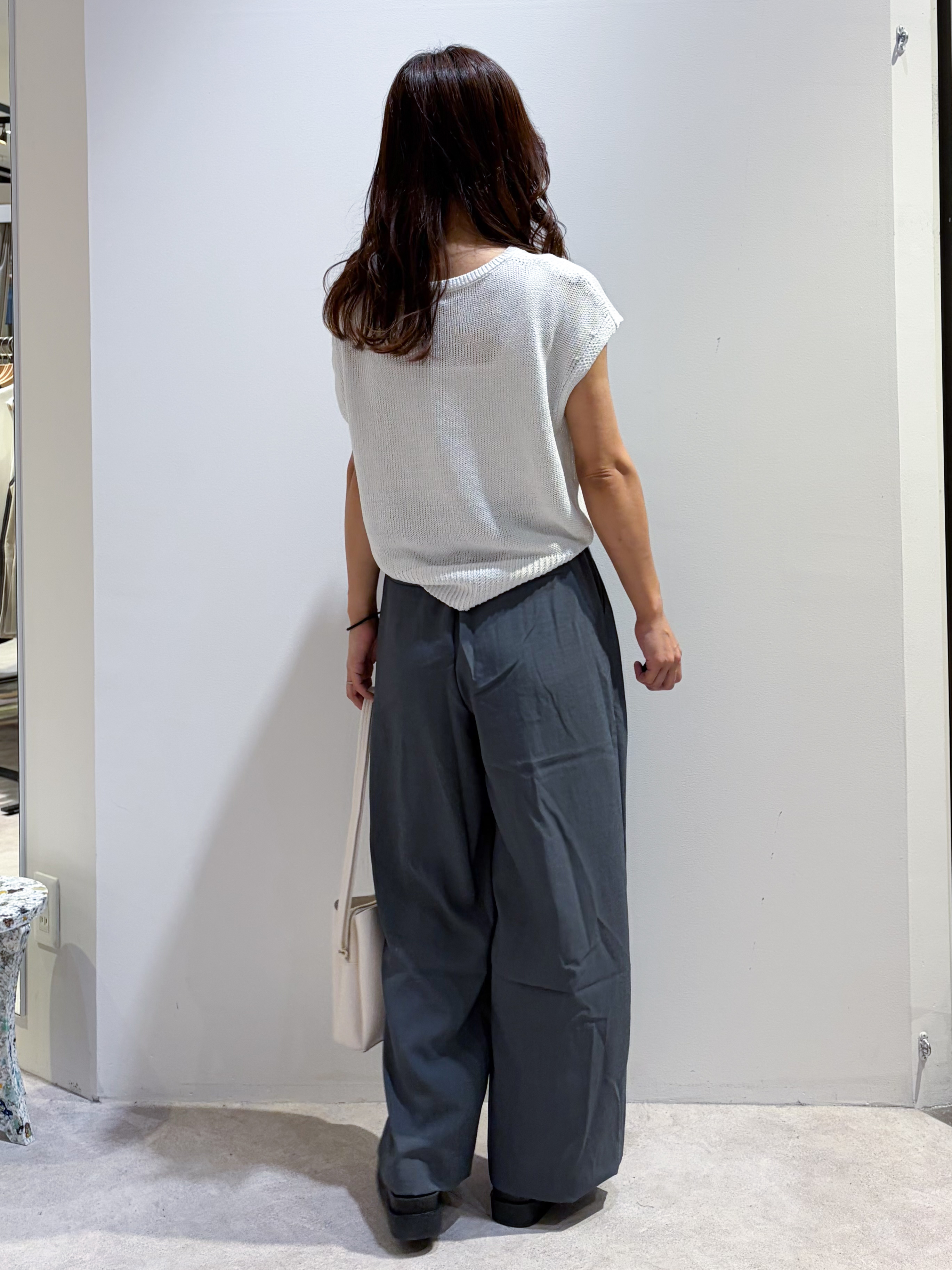 ayanoさんの「OPAQUE.CLIP｜ラメメッシュ フレンチスリーブニット【洗濯機OK】」を使ったコーディネート