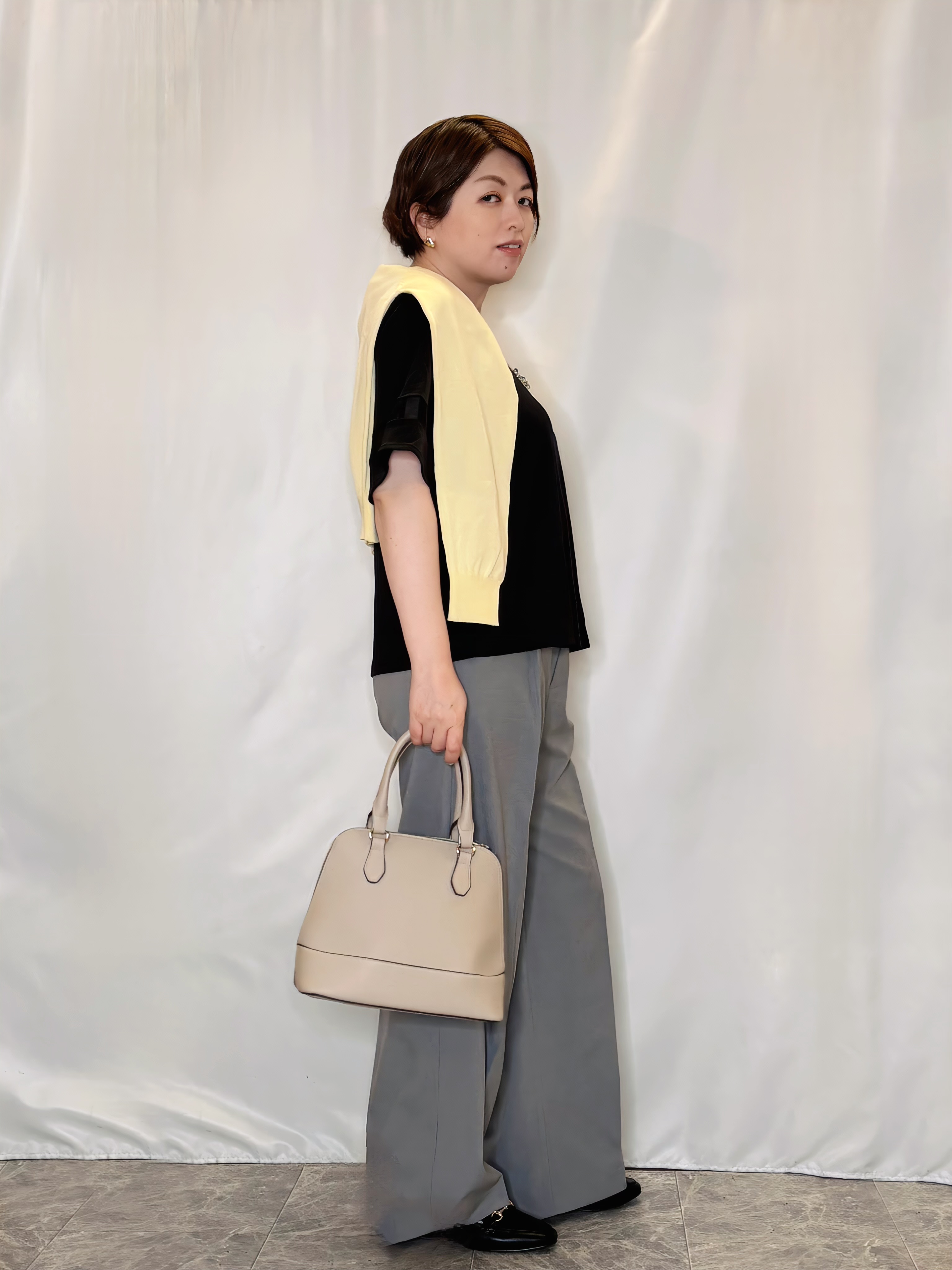 たみさんの「SHOO･LA･RUE｜【洗濯機可/UV/アンチピリング/S-LL】いろいろボタンが華やか クルーネックカーディガン」を使ったコーディネート