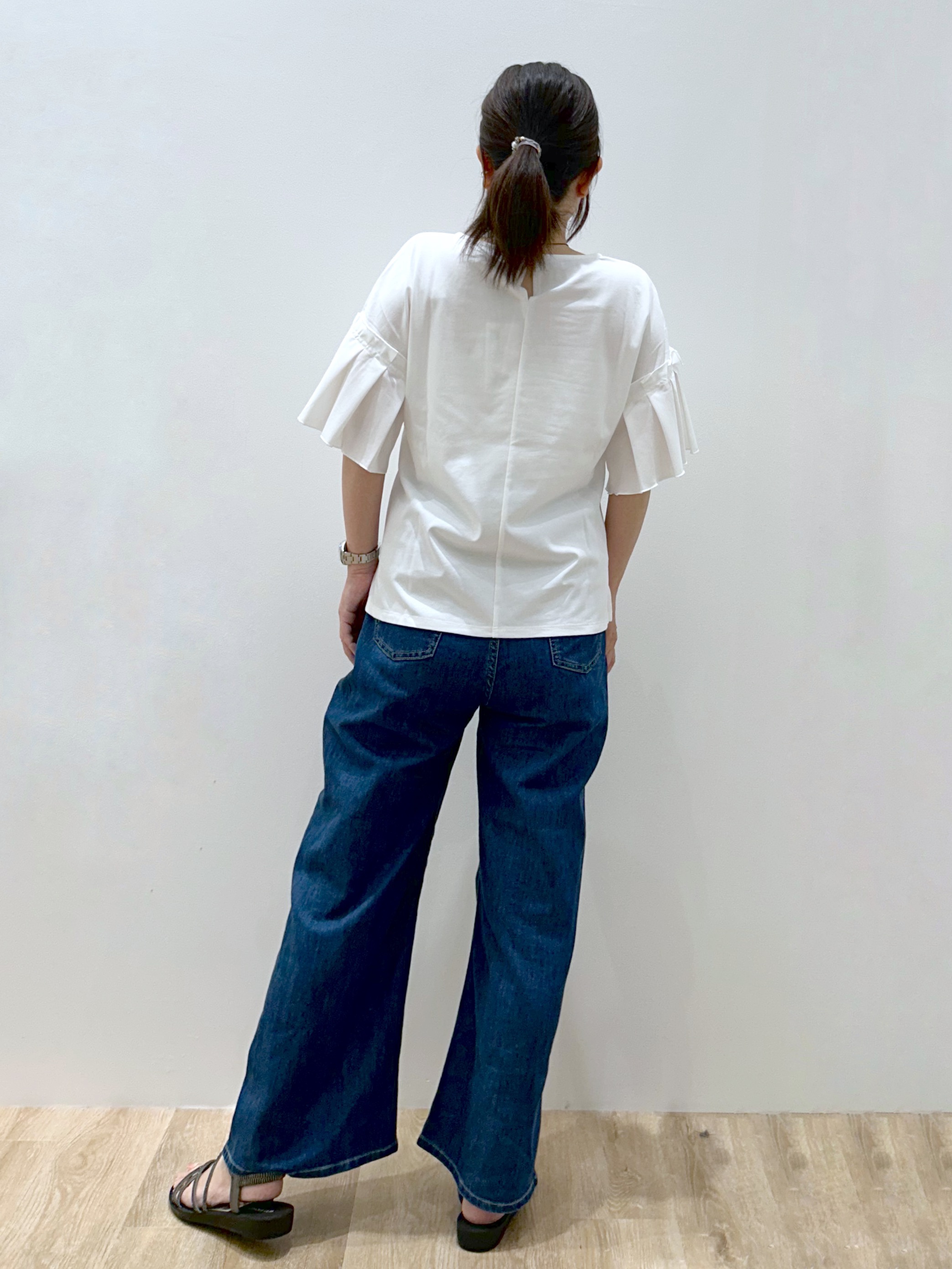 hiroさんの「OPAQUE.CLIP｜【接触冷感】タックスリーブカットソー《洗濯機OK》」を使ったコーディネート