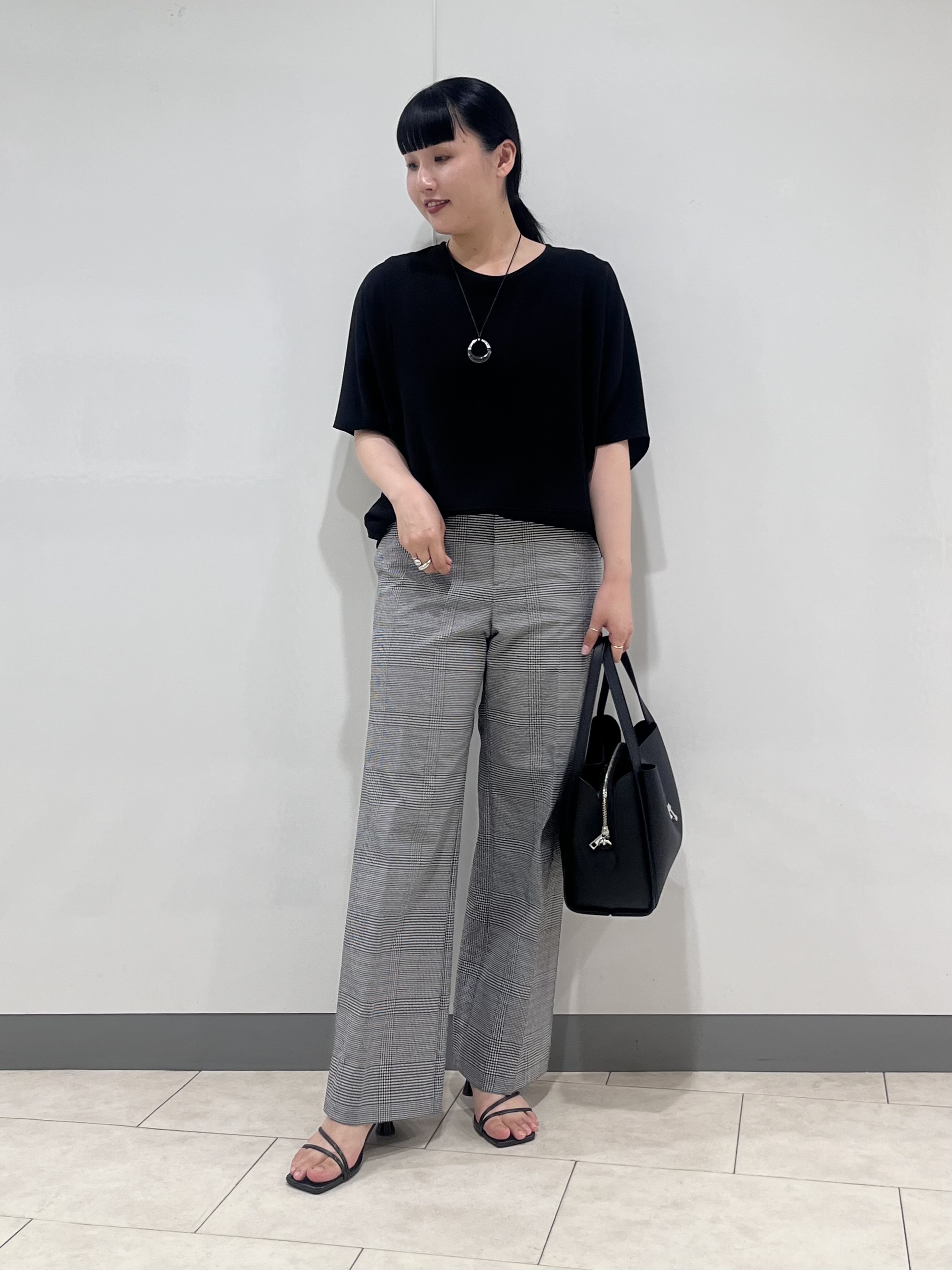 hasuさんの「INDIVI｜【洗える／2WAY／裾ドロスト付き】 ドルマンスリーブチュニックトップス」を使ったコーディネート