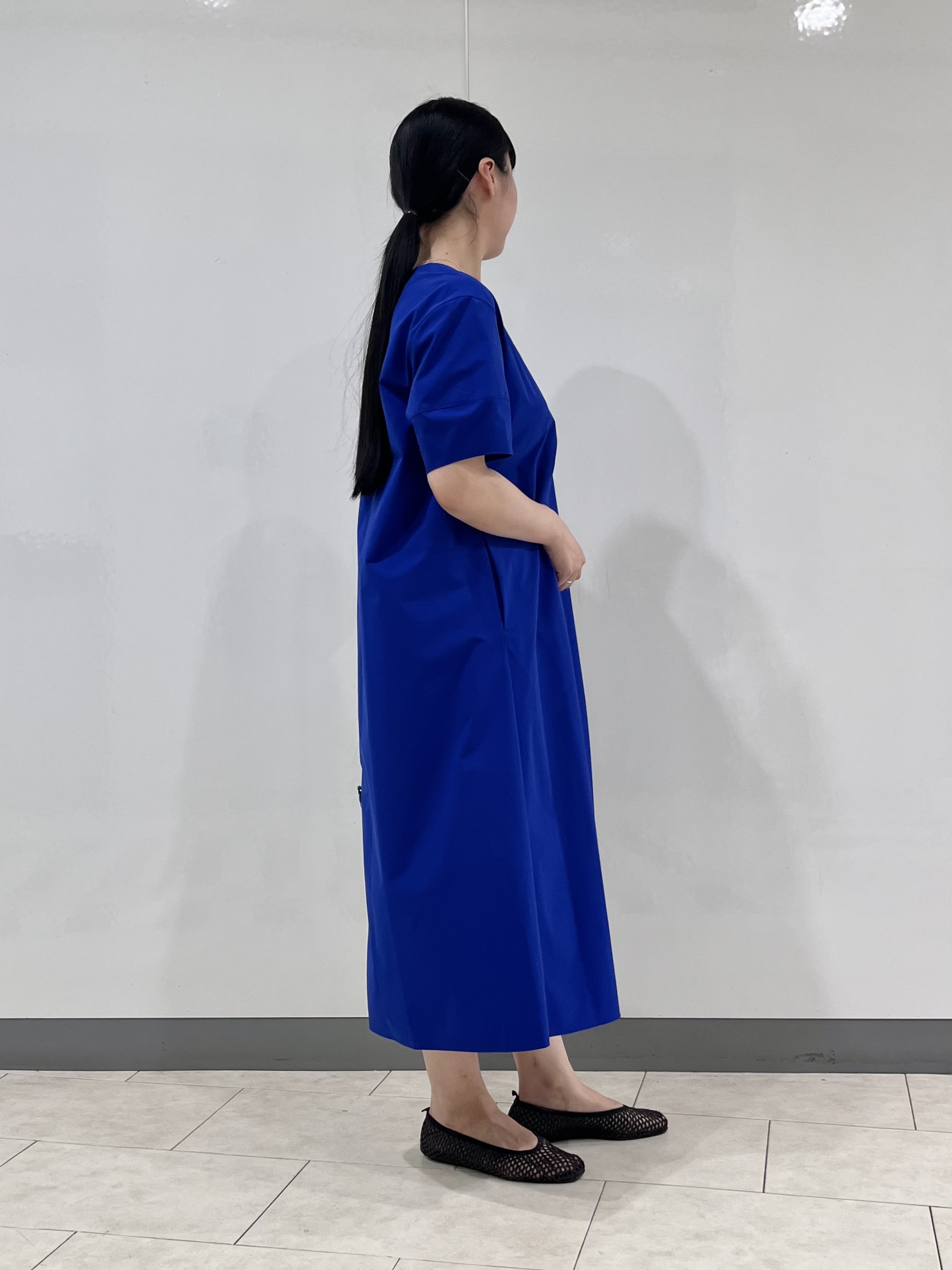 hasuさんの「INDIVI｜【接触冷感／2WAY】カシュクールリネンシャツ」を使ったコーディネート