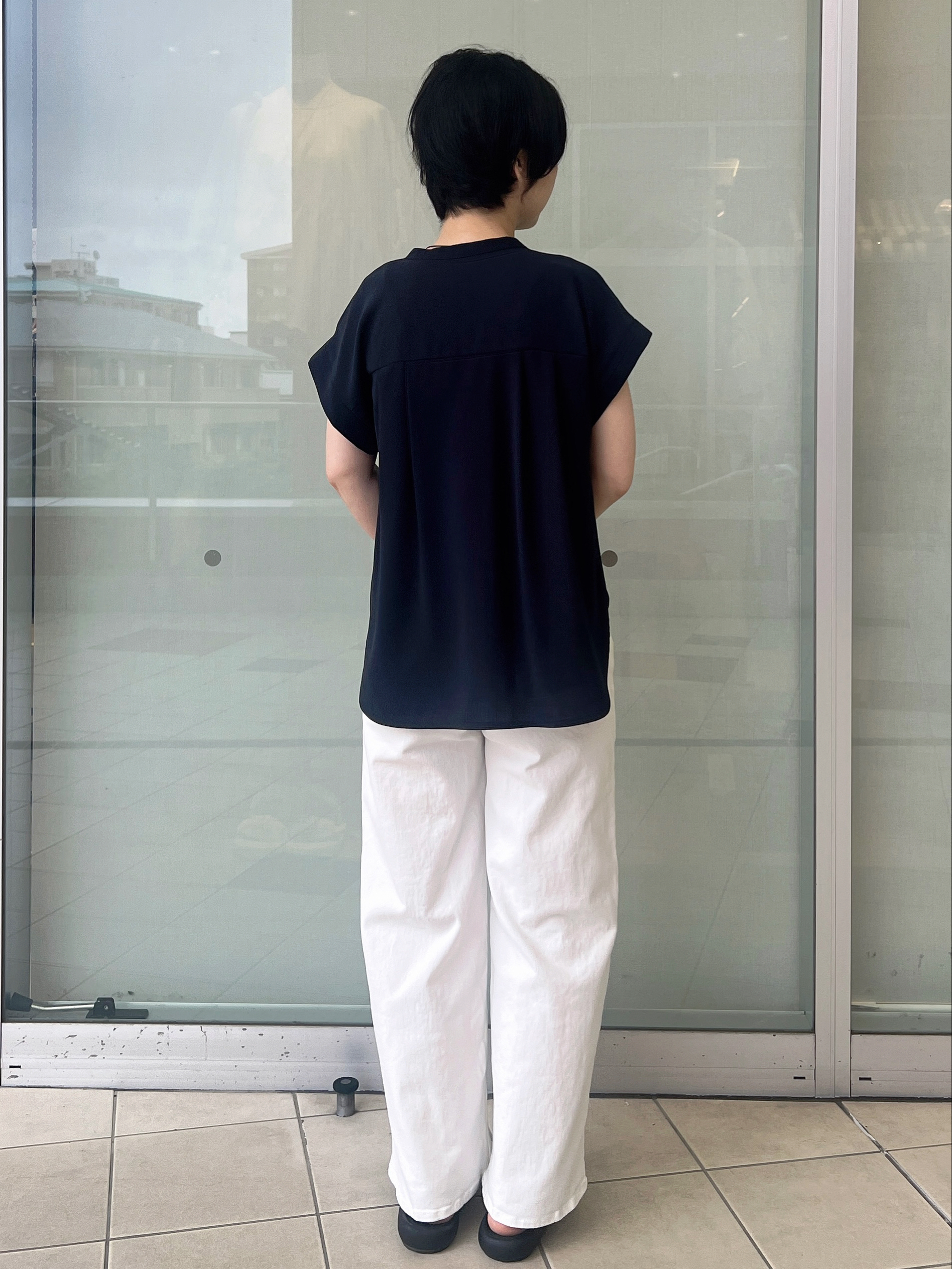 yo-koさんの「OPAQUE.CLIP｜【ストレッチ／防シワ／洗濯機OK】スキッパーブラウス《SS～LL／5col／セットアップ可》」を使ったコーディネート
