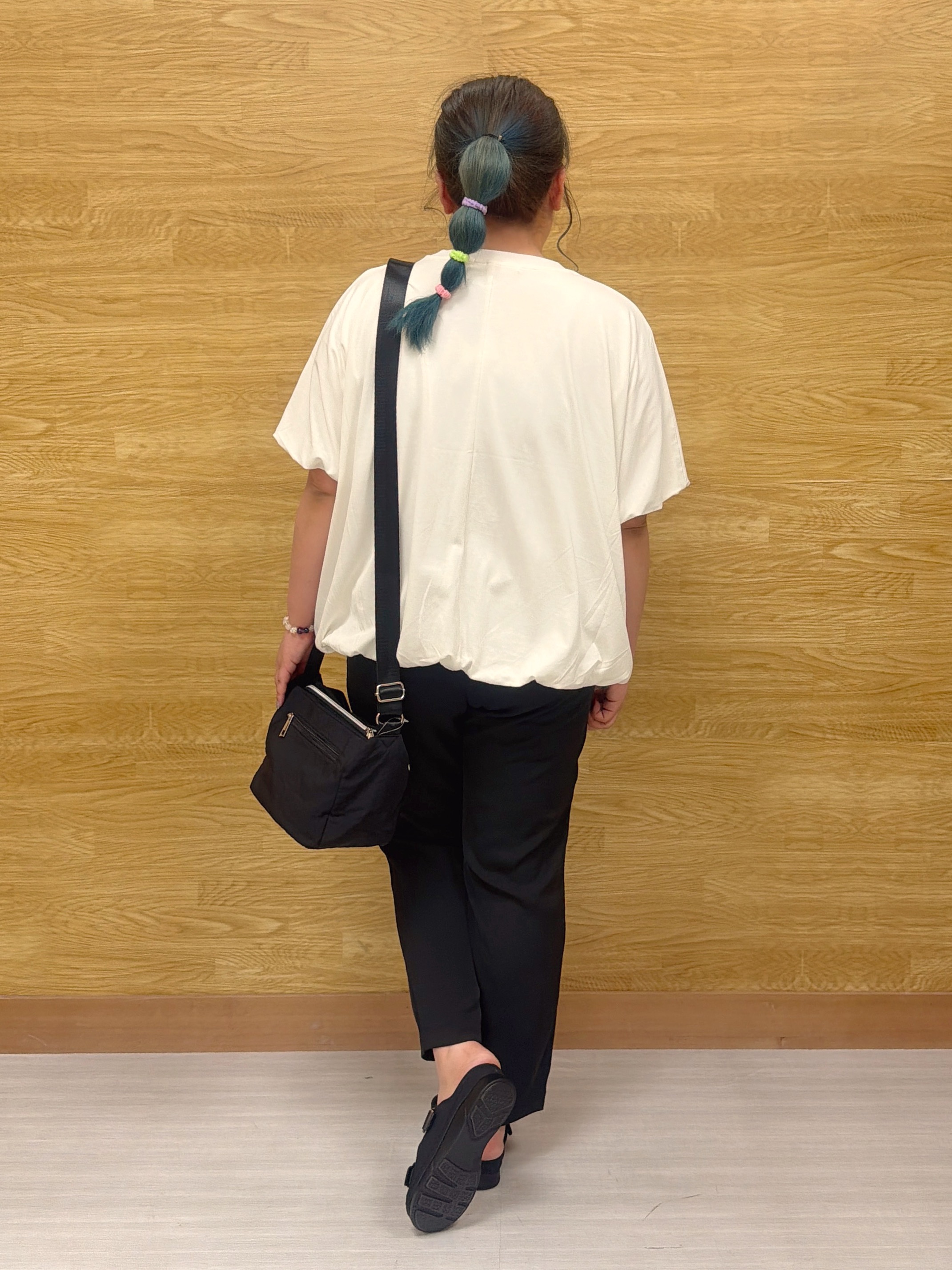 ぁむさんの「SHOO･LA･RUE｜【洗濯機可/体型カバー】インせず着られる バルーンデザインTシャツ」を使ったコーディネート