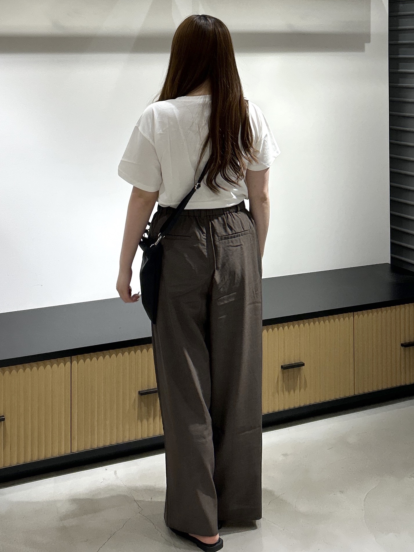 sayaさんの「OPAQUE.CLIP｜【接触冷感】アシメフリルドッキングカットソー《洗濯機OK》」を使ったコーディネート