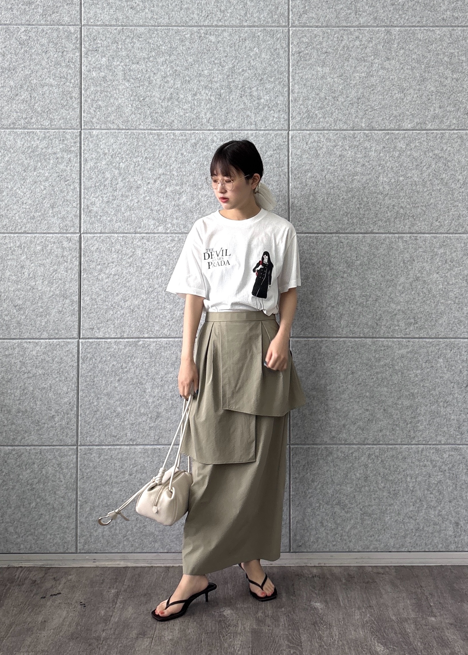 Renoさんの「INDIVI｜【GOOD ROCK SPEED】The Devil Wears Prada／Graphic Pri」を使ったコーディネート